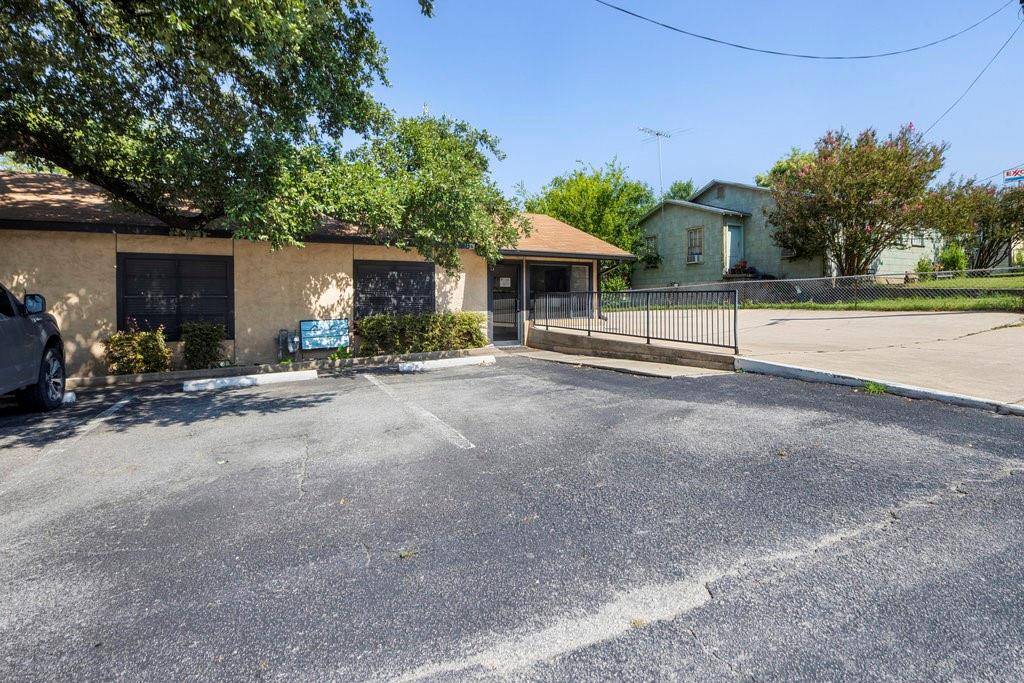 900 Avenue J, Marble Falls, TX 78654