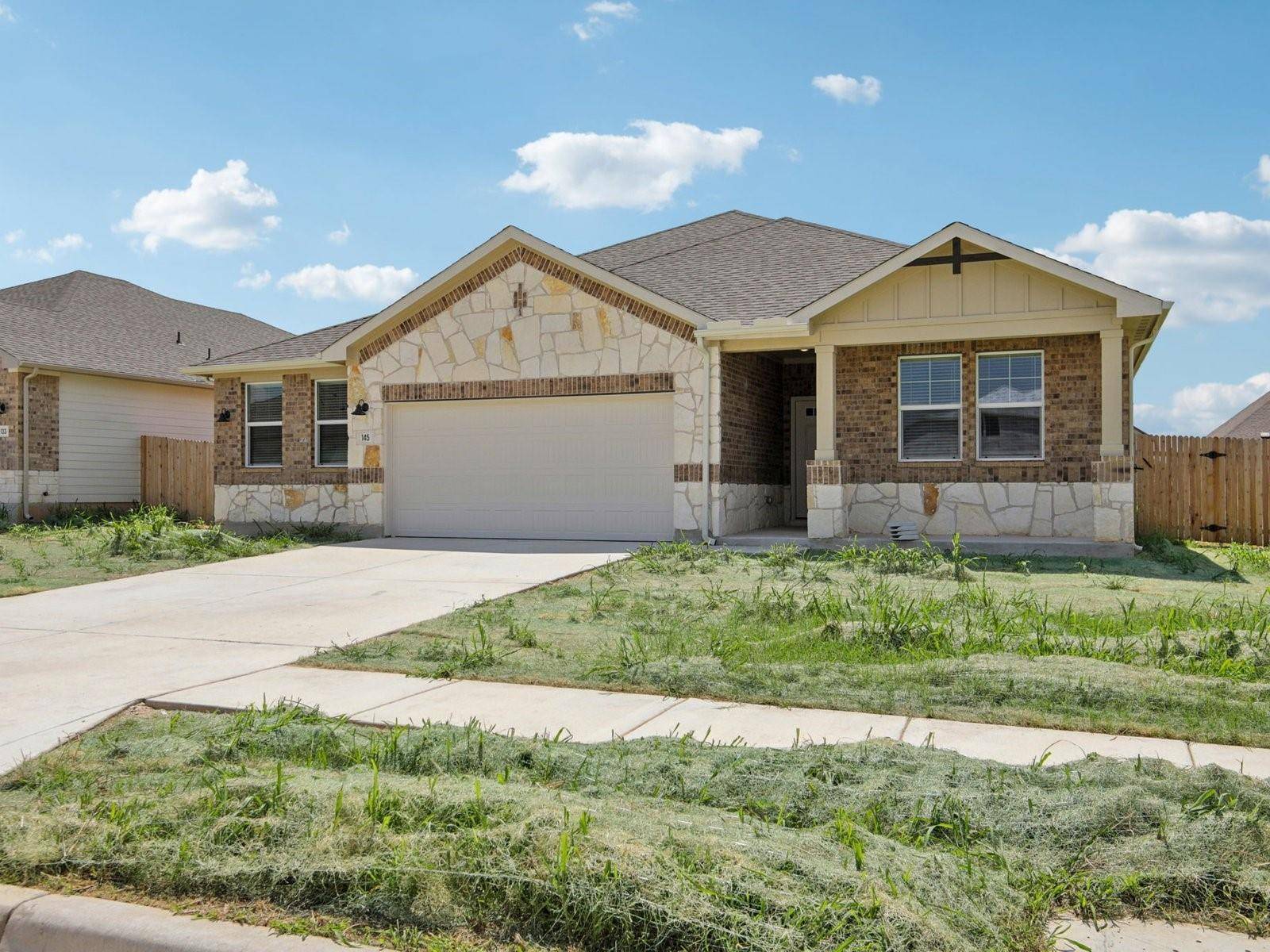 145 Old Town RD, Kyle, TX 78640