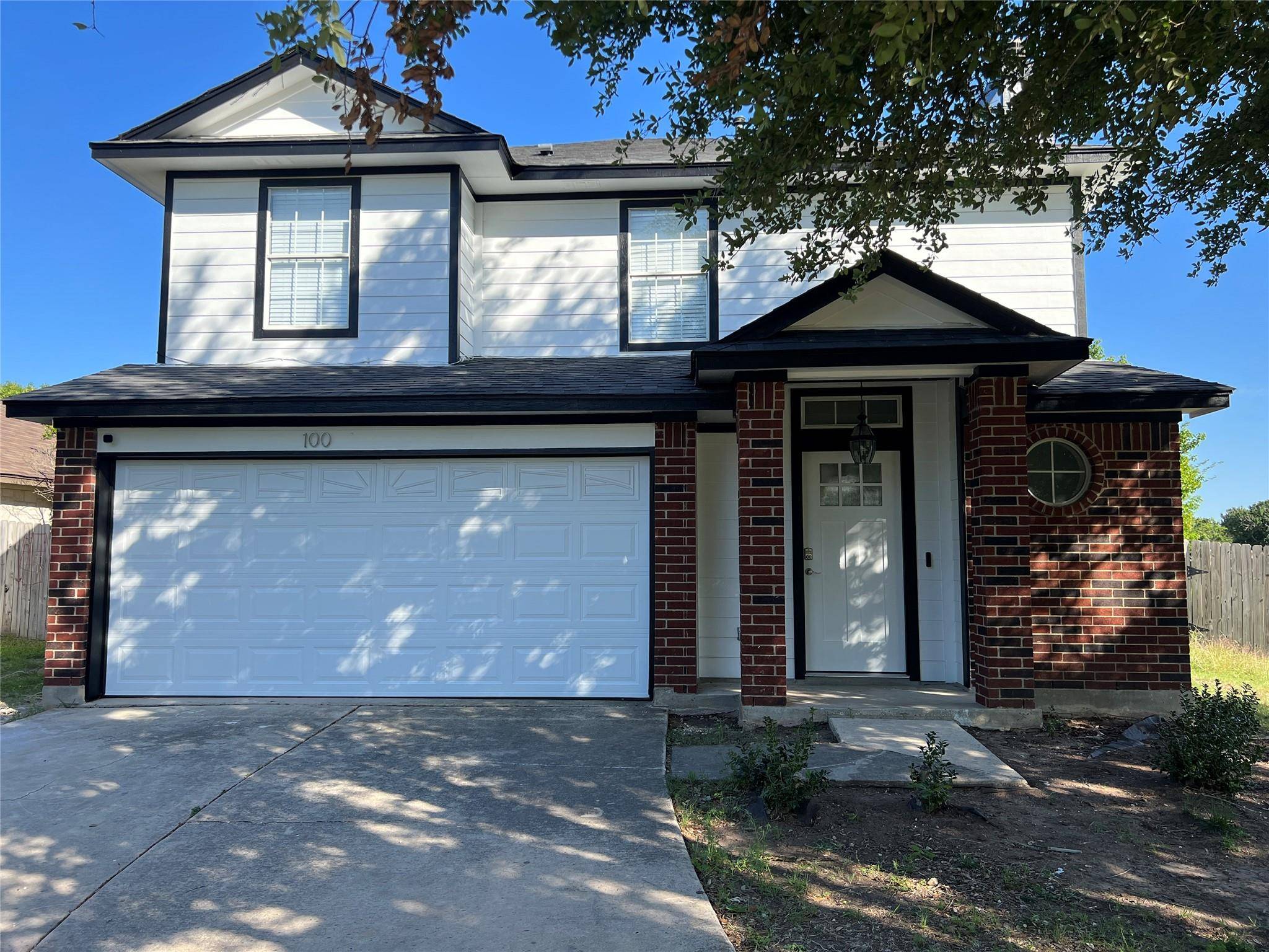 100 Henke CV, Kyle, TX 78640