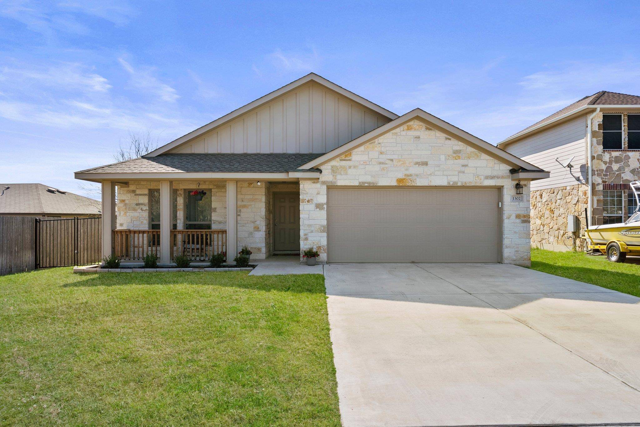 1302 Primrose LN, Marble Falls, TX 78654