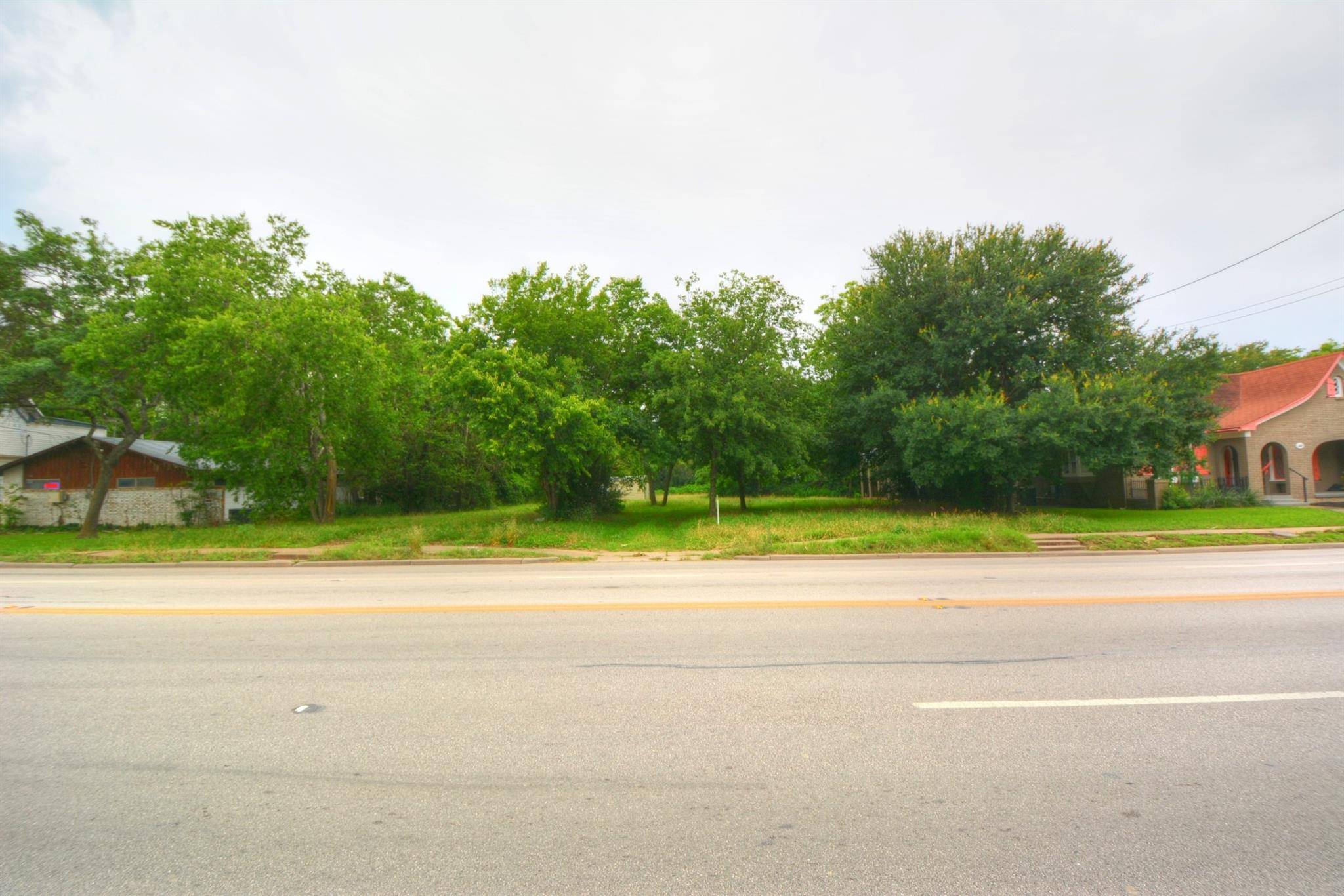302 W University Ave, Georgetown, TX 78626