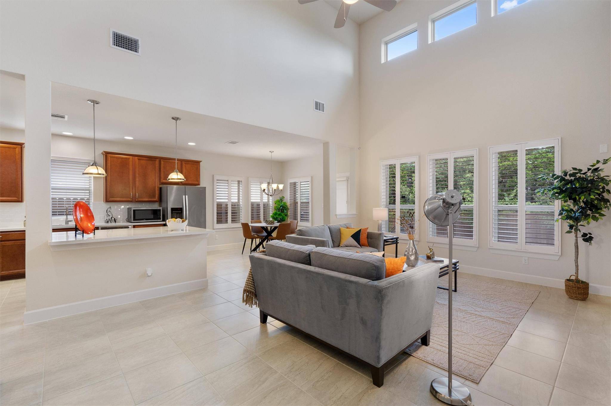 15008 Via DelCorso DR, Bee Cave, TX 78738