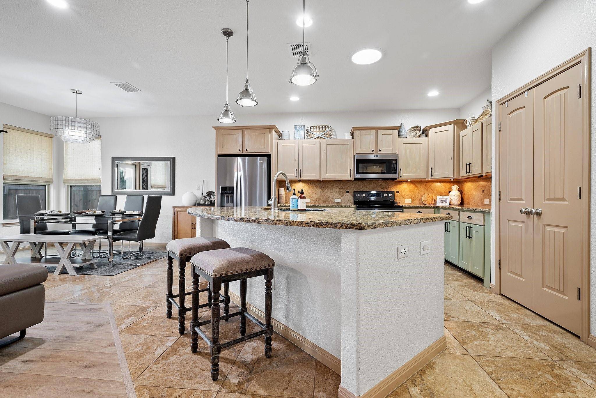 706 Algerita DR, Georgetown, TX 78628