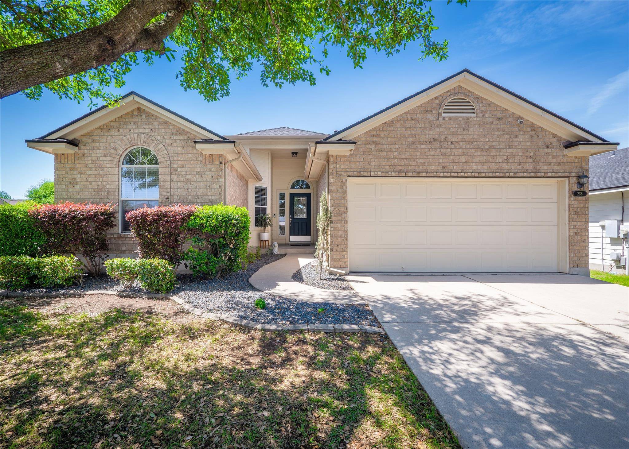236 Pentire WAY, Hutto, TX 78634