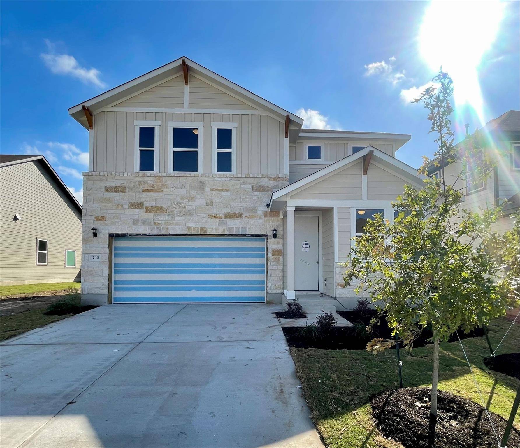 743 Palo Brea LOOP, Hutto, TX 78634
