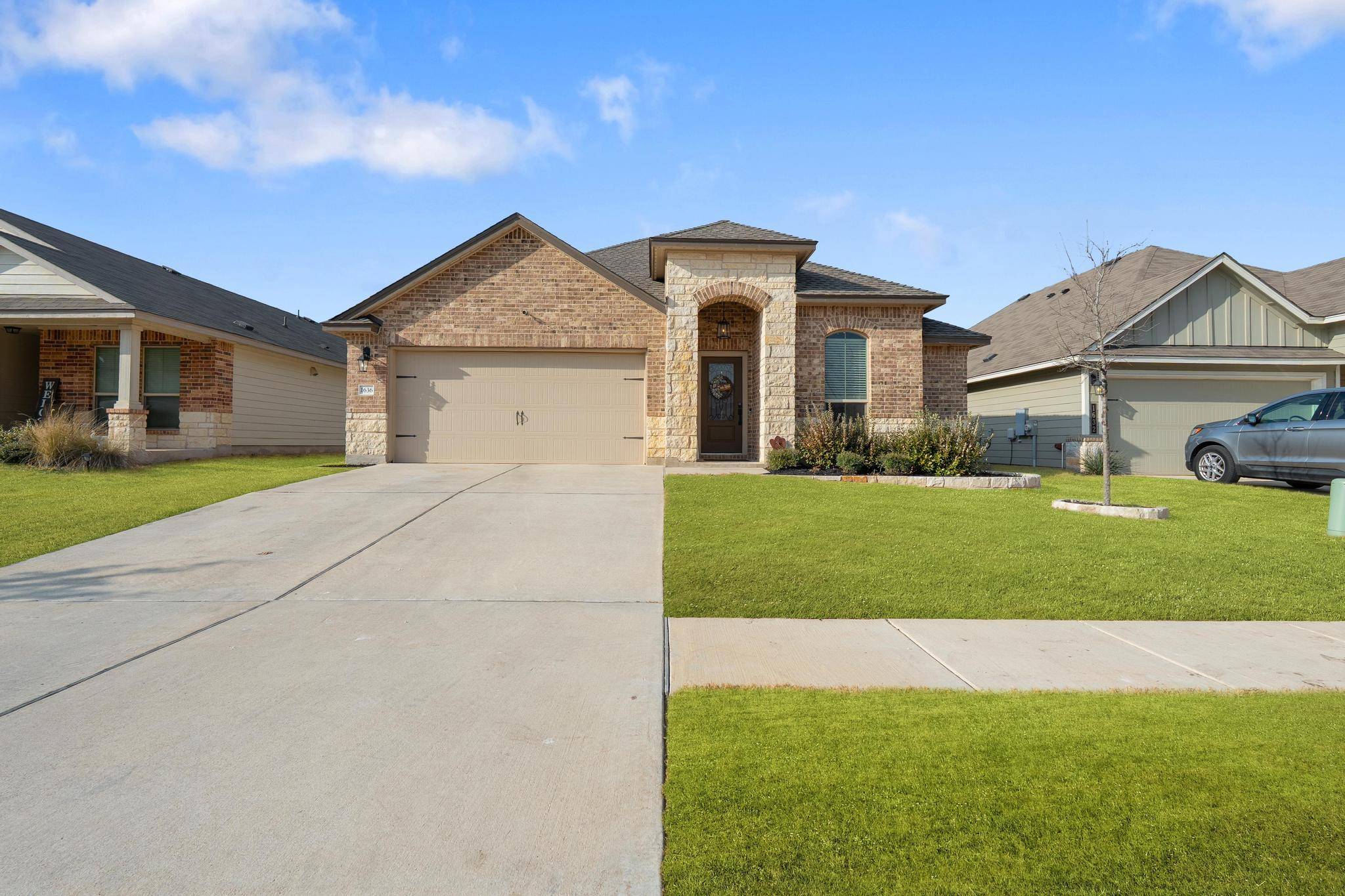 1636 T H Johnson DR, Taylor, TX 76574