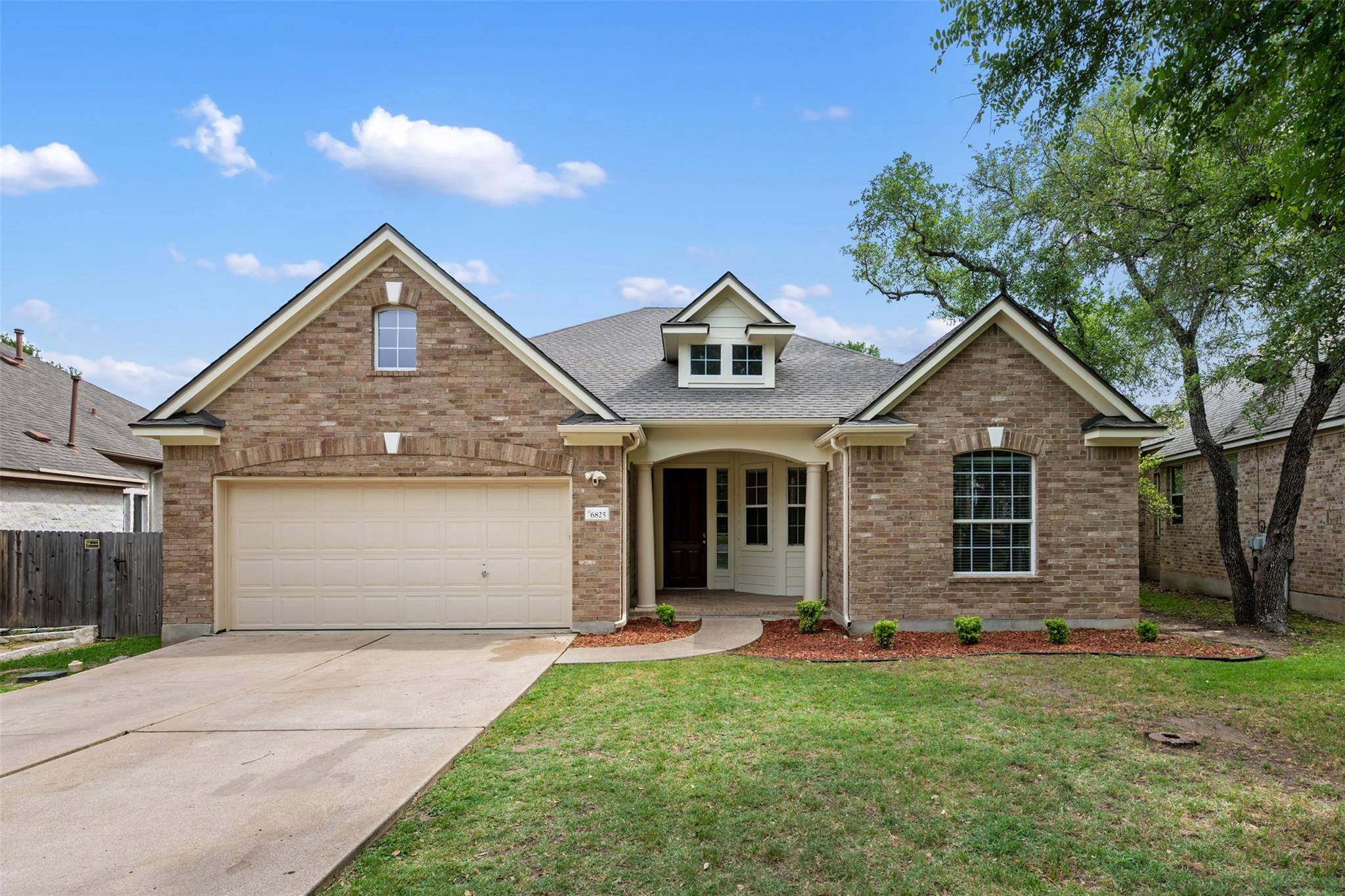 6825 Hansa LOOP, Austin, TX 78739