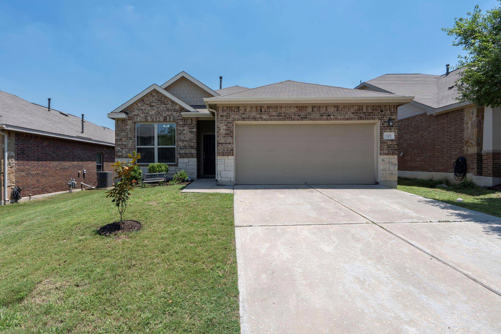 325 Vermilion Marble TRL, Buda, TX 78610
