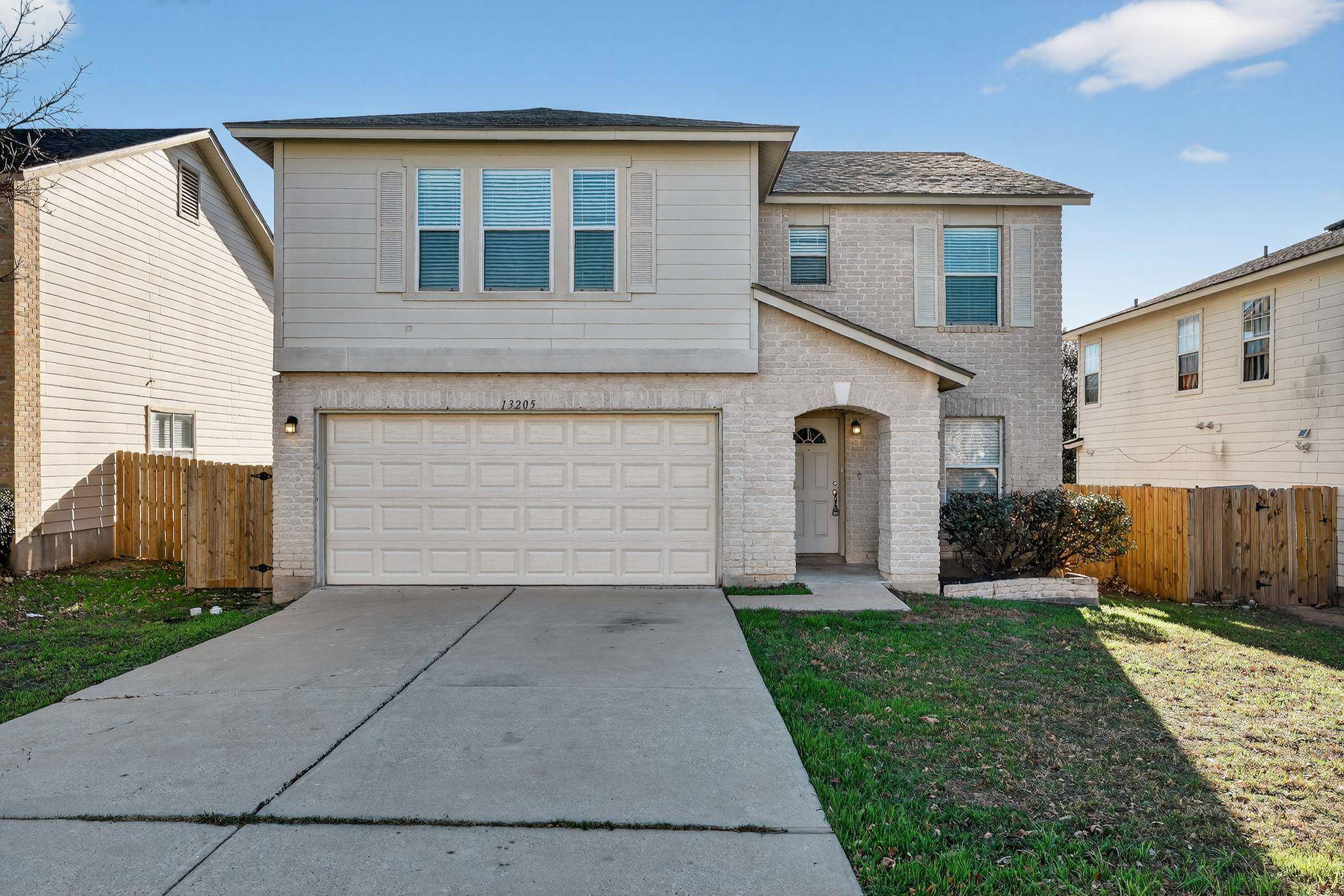 13205 Vizquel LOOP, Del Valle, TX 78617