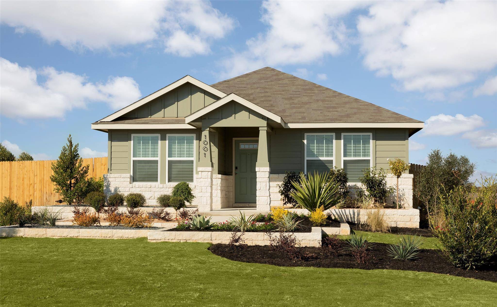 1001 Main ST, Hutto, TX 78634