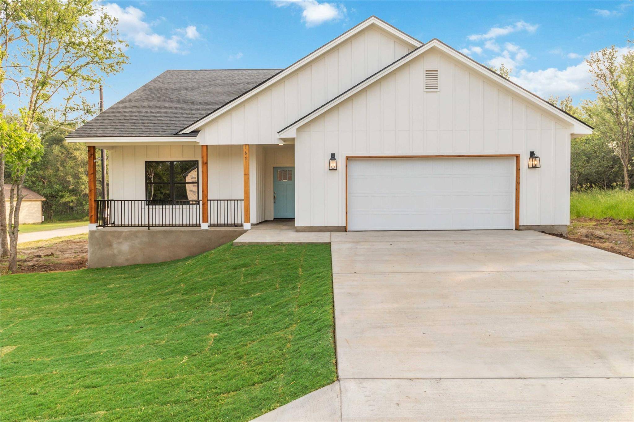161 Nuuanu LN, Bastrop, TX 78602