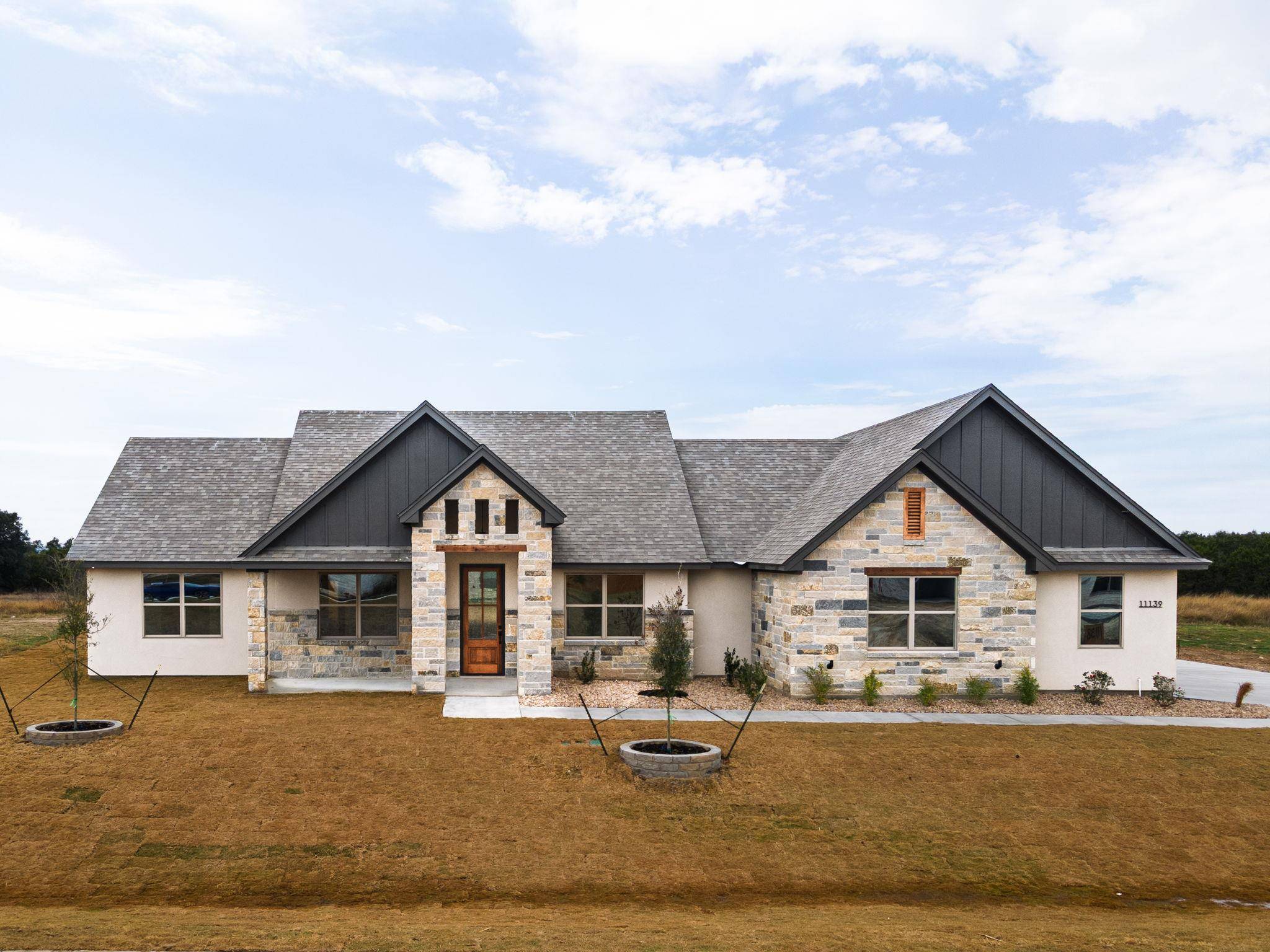 11139 Golden Eagle Ave, Salado, TX 76571