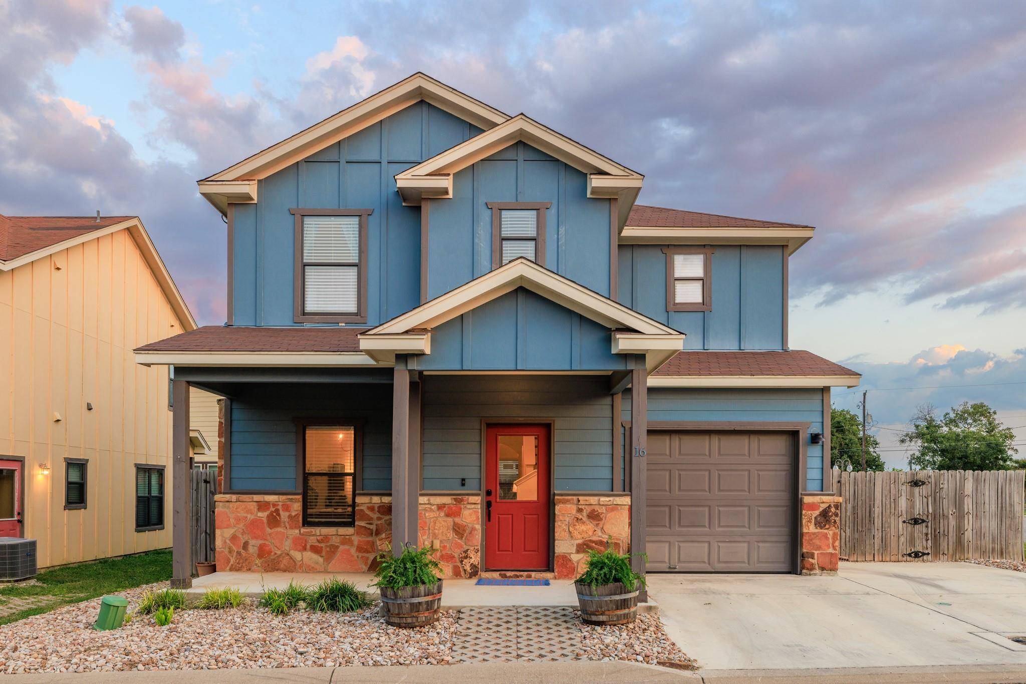 510 Mueller ST #16, Fredericksburg, TX 78624