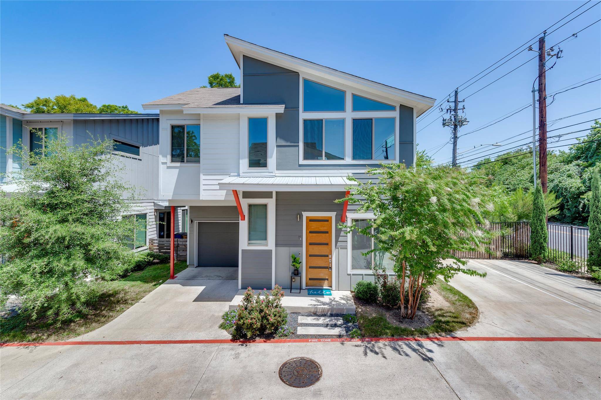 900 Banister LN #H, Austin, TX 78704