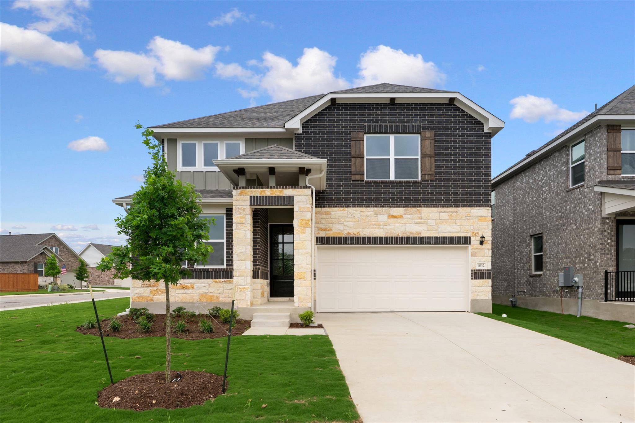 1832 Fannie RD, Georgetown, TX 78633