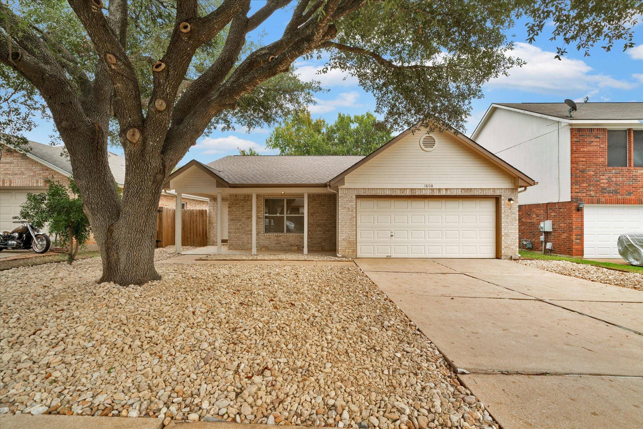 1808 SUMMER RAIN DR, Cedar Park, TX 78613