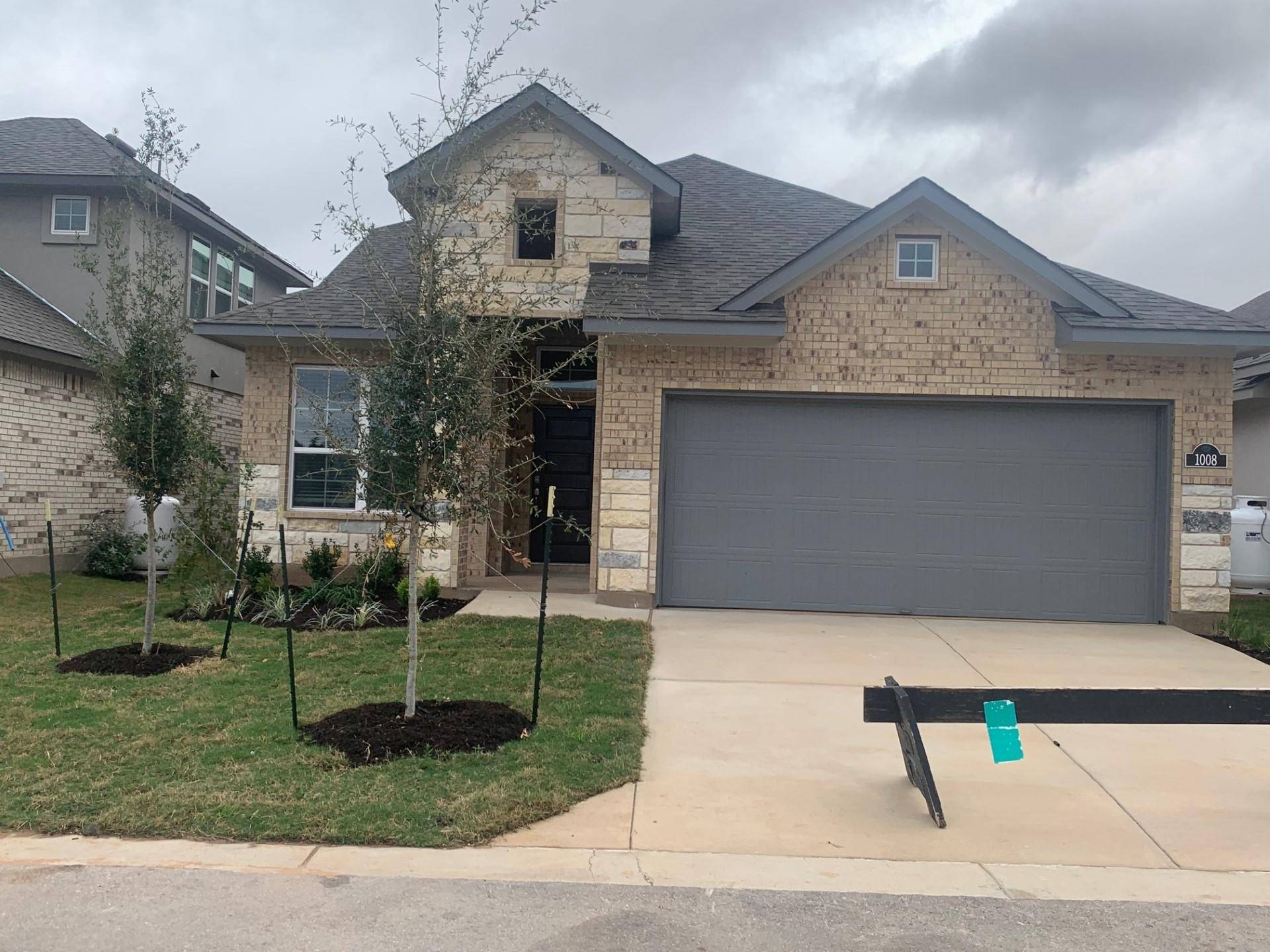 1008 Summer Glen, Georgetown, TX 78653