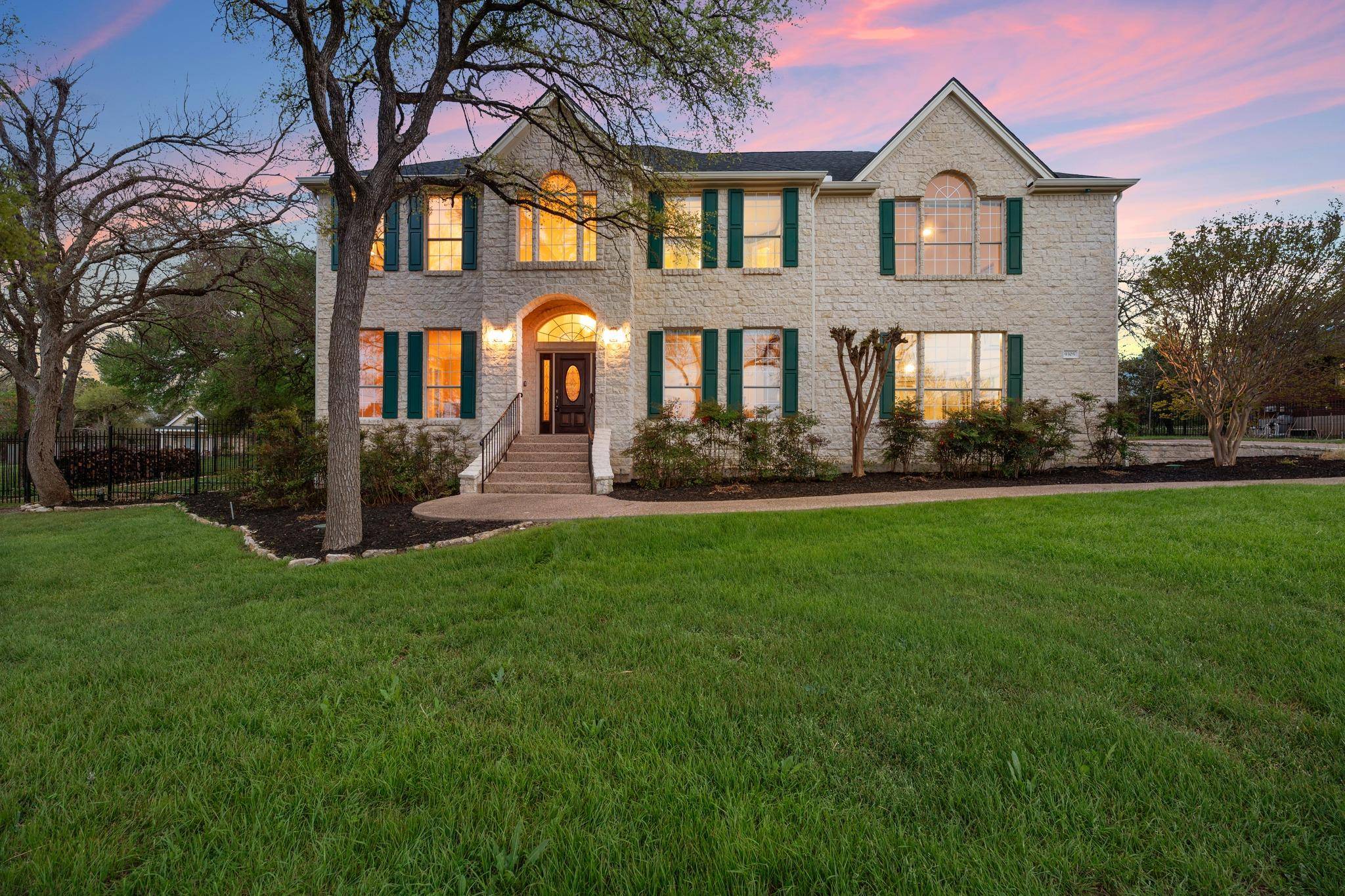 9305 Leaning Rock CIR, Austin, TX 78730