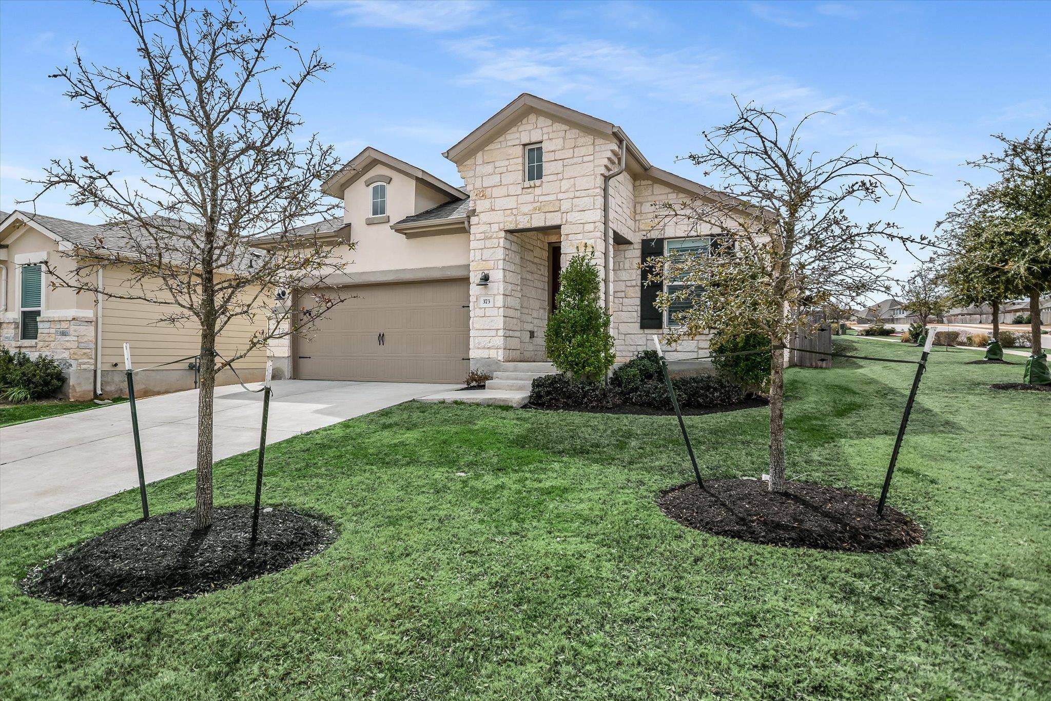 373 Victoria Peak LOOP, Dripping Springs, TX 78620