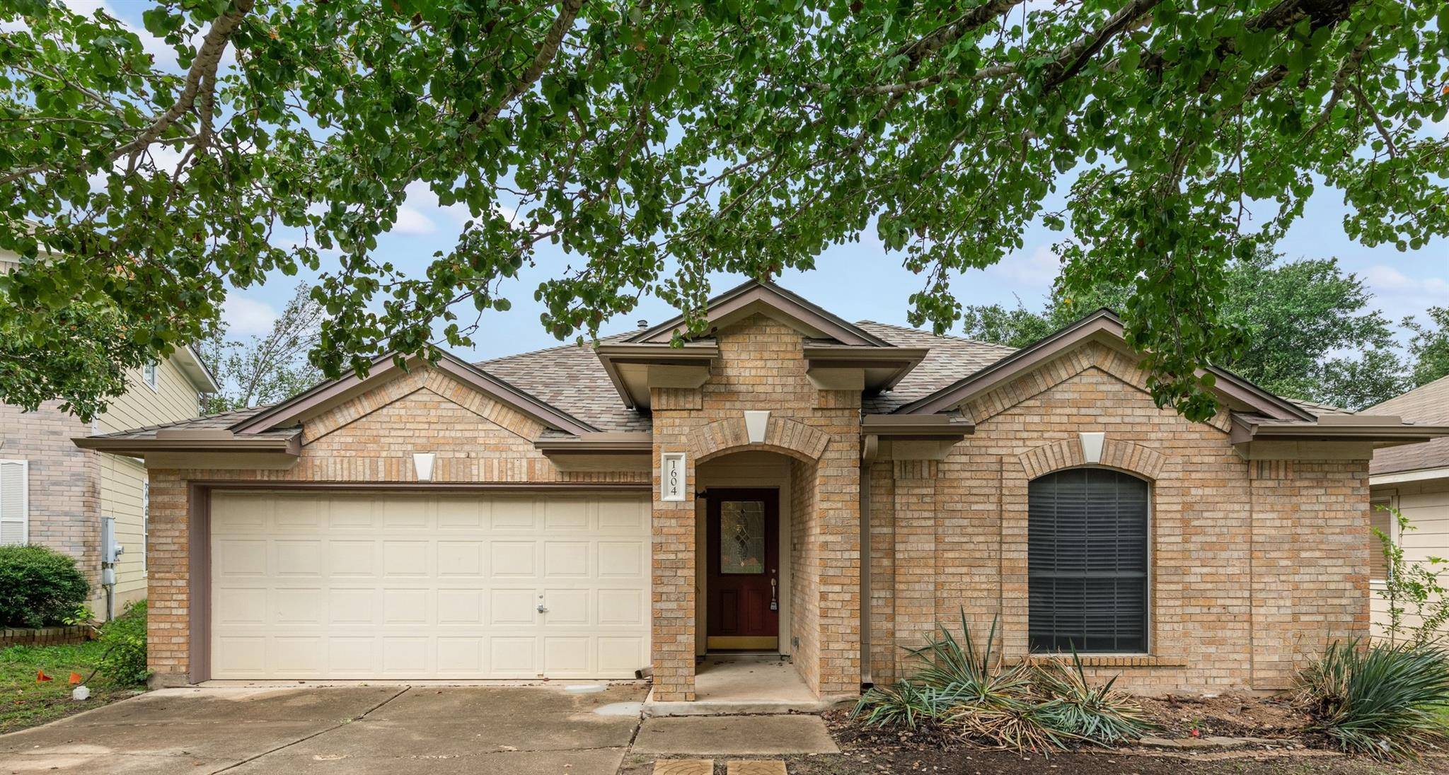 1604 Jennifer CT, Round Rock, TX 78664