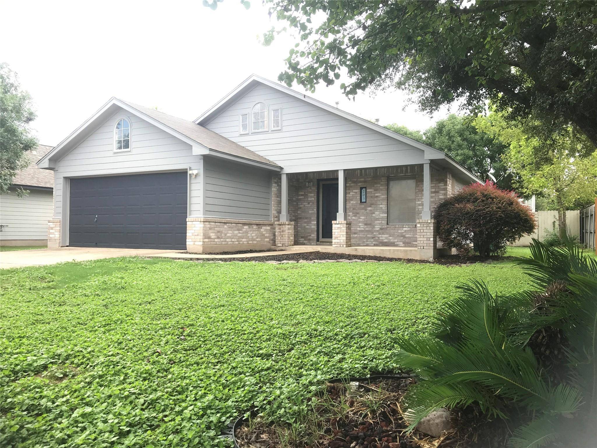 203 Bryant DR, Bastrop, TX 78602