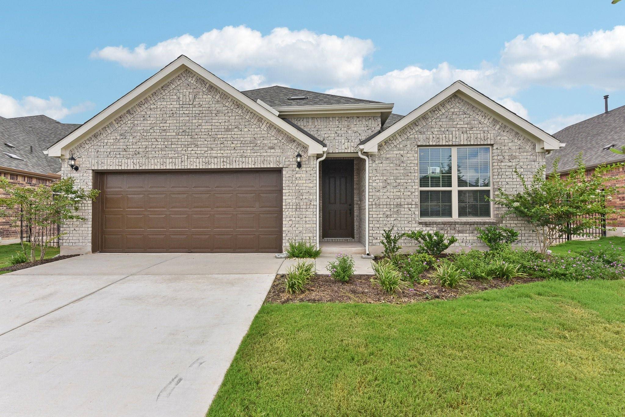6521 Cliff Rose DR, Spicewood, TX 78669