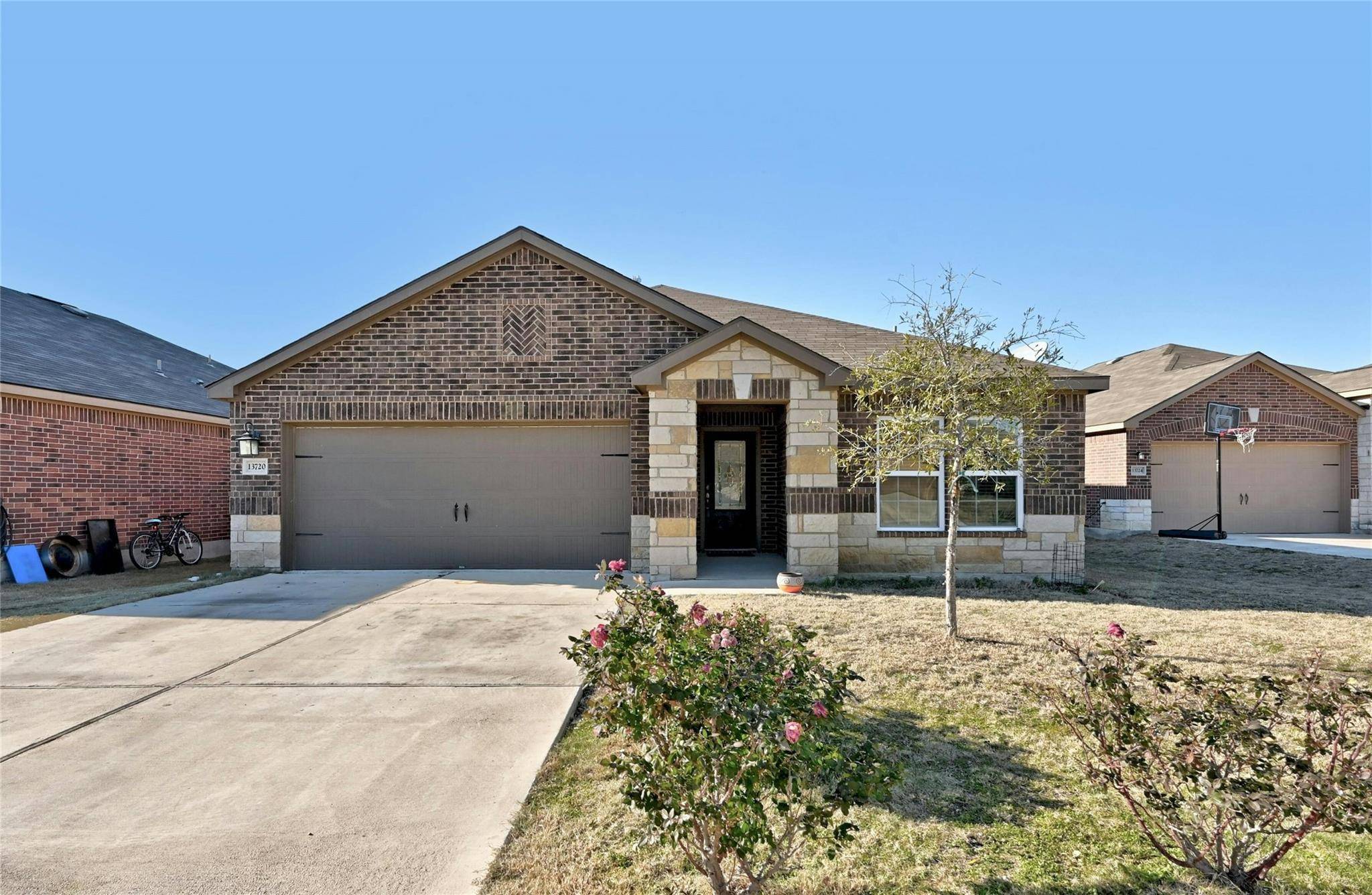 13720 Henry A Wallace LN, Manor, TX 78653