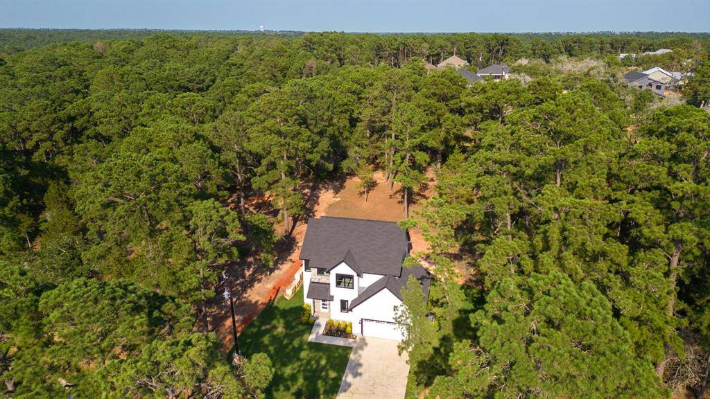 107 Olomana CT, Bastrop, TX 78602