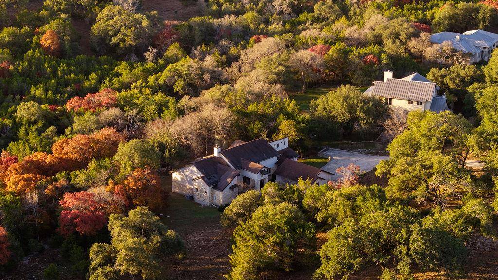 744 Canna Lily CIR, Driftwood, TX 78619