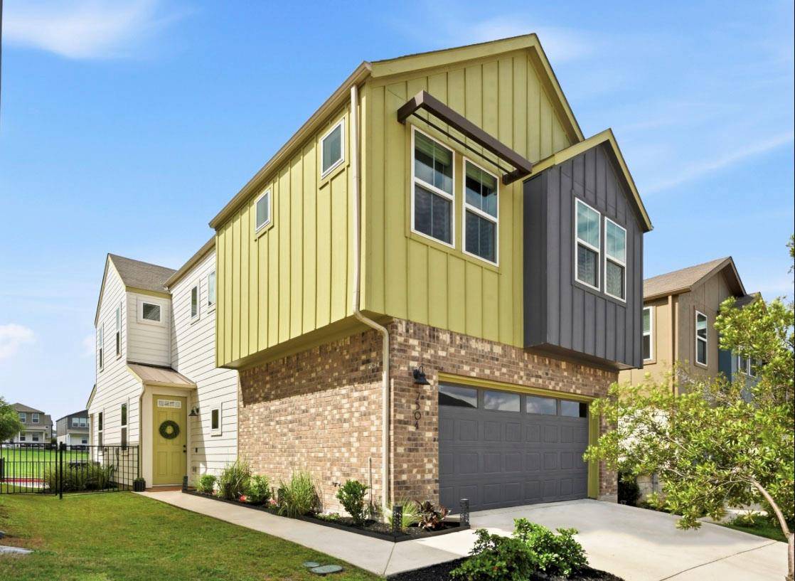 7504 Chesapeake Rail LN #153, Austin, TX 78744