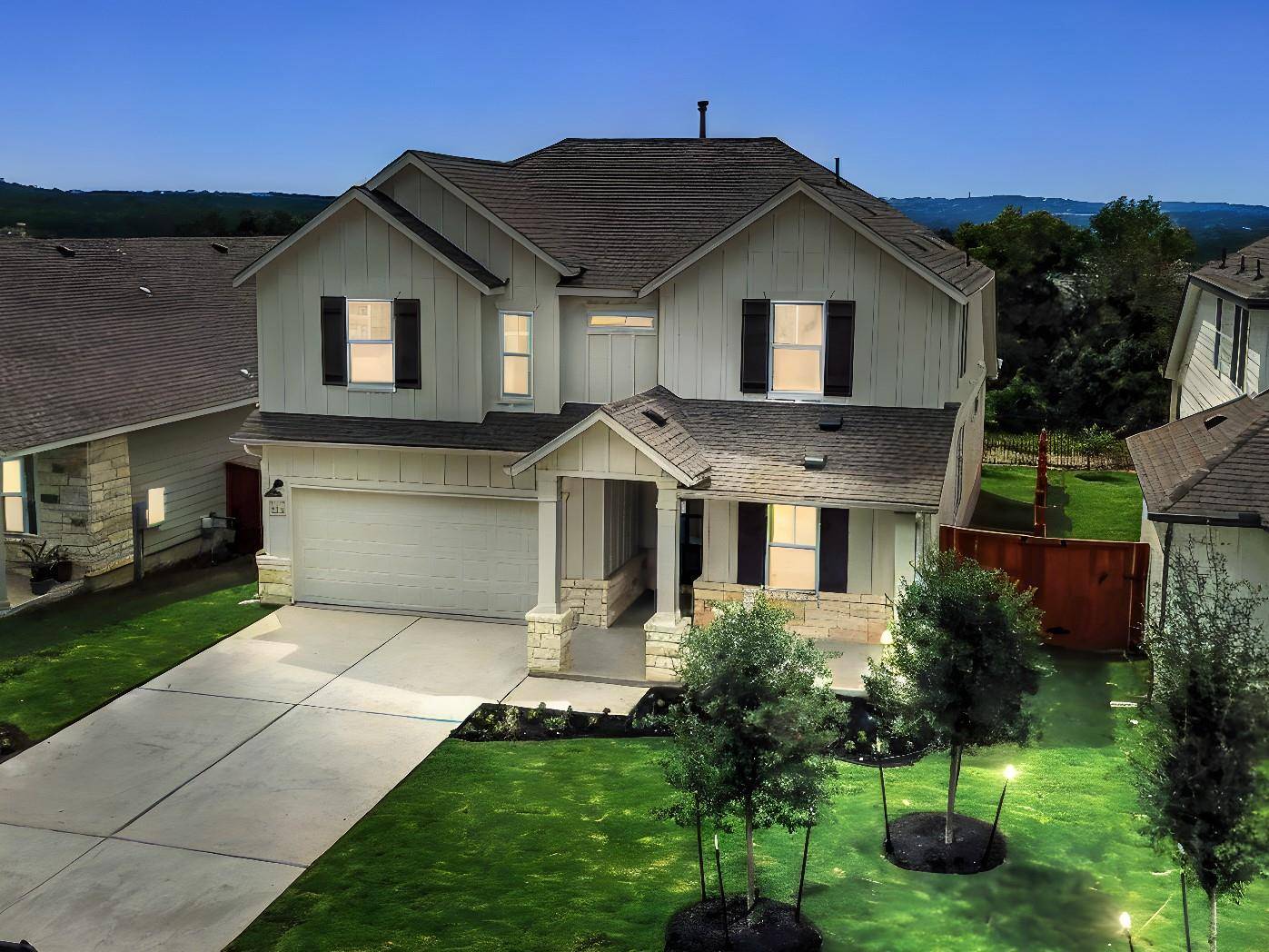 1065 Sage Thrasher CIR, Dripping Springs, TX 78620