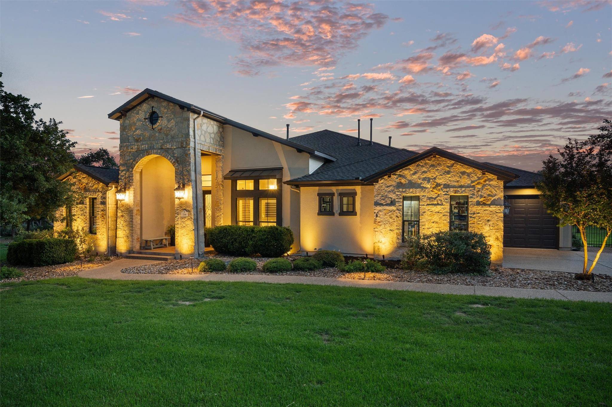 216 Estrella XING, Georgetown, TX 78628
