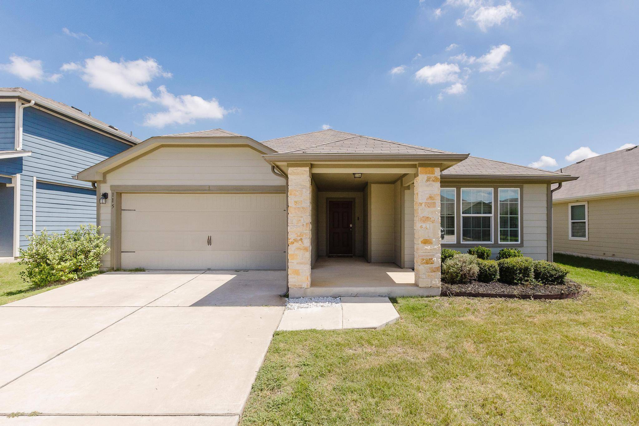 115 San Bernard TRL, Hutto, TX 78634