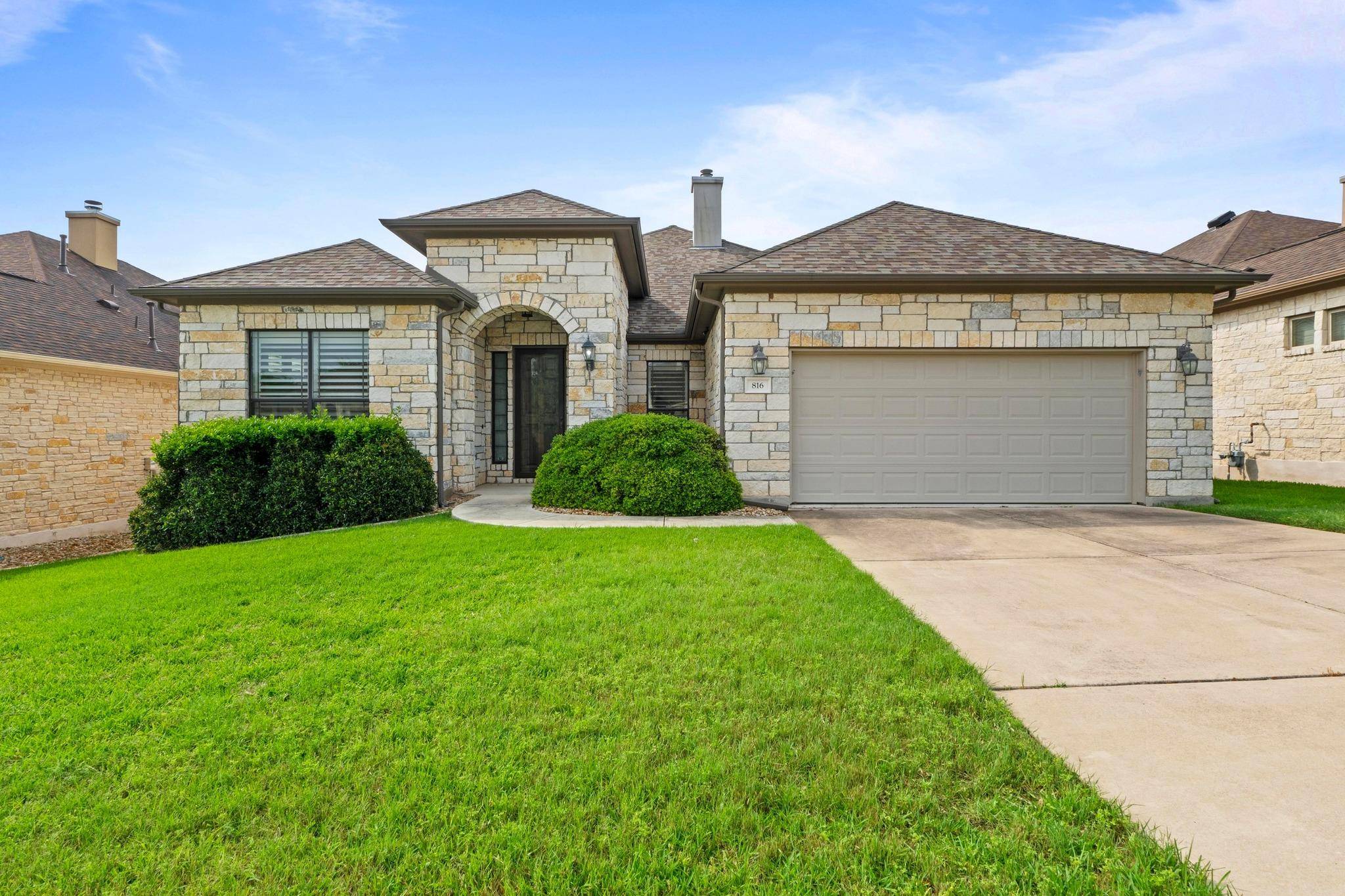 816 Sierra Blanco LOOP, Georgetown, TX 78633