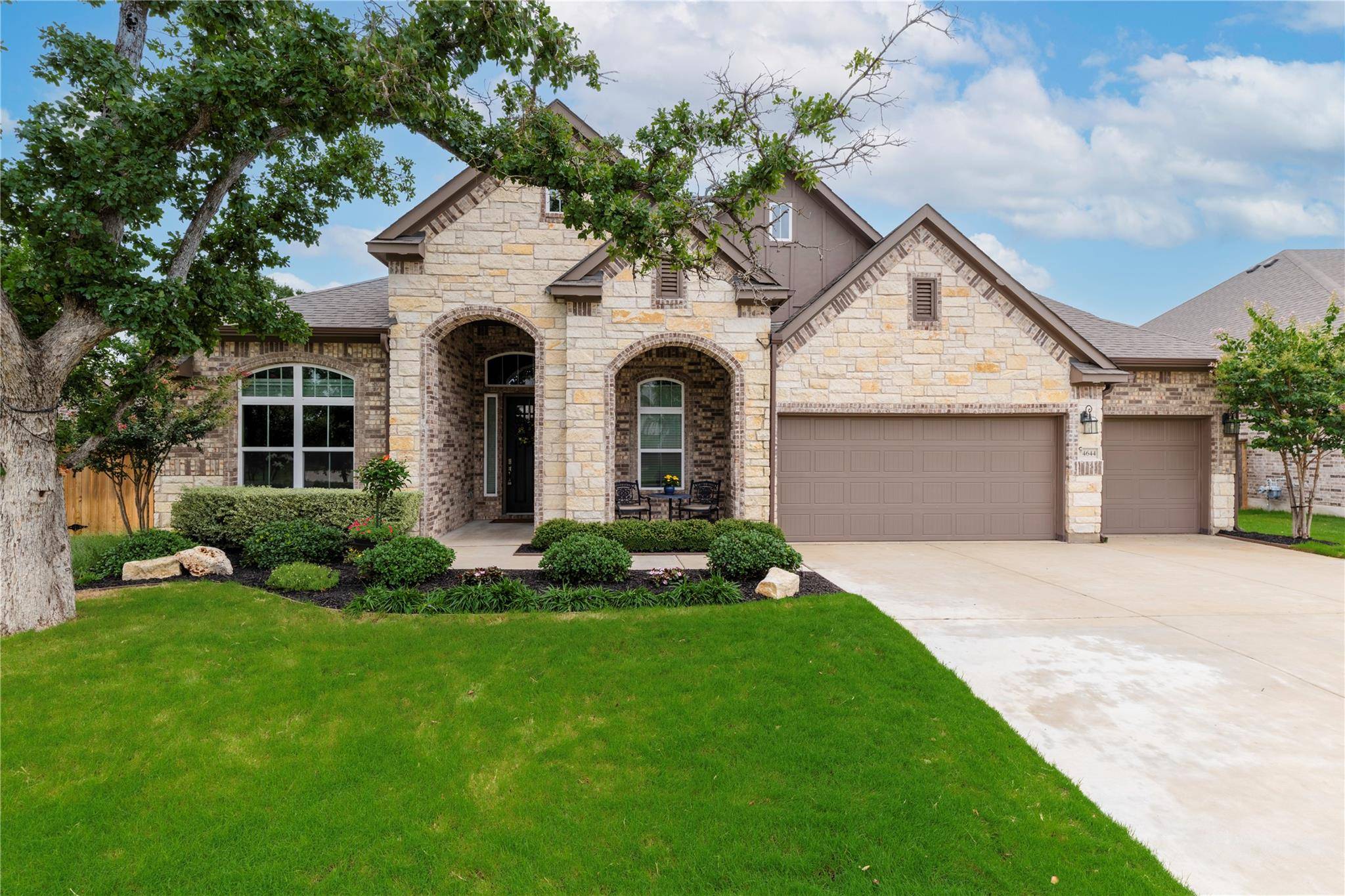 4644 Arques Ave, Round Rock, TX 78681