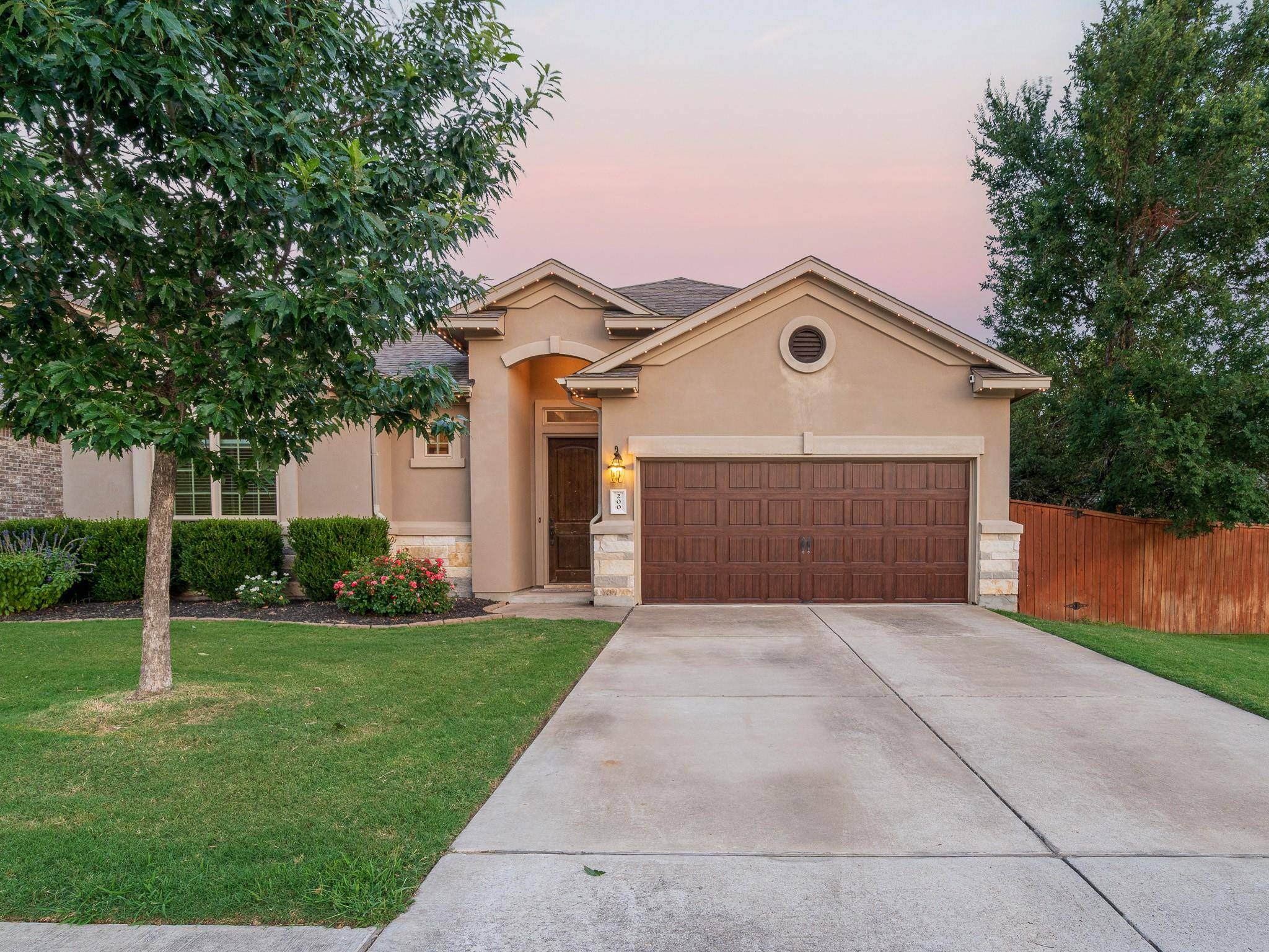 200 Galveston Island LN, Georgetown, TX 78628