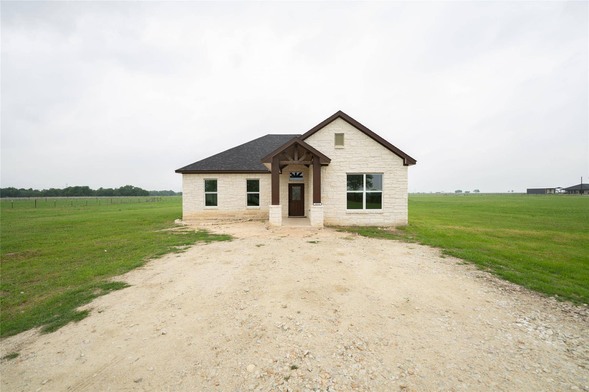 4614 County Road 429, Rockdale, TX 76567