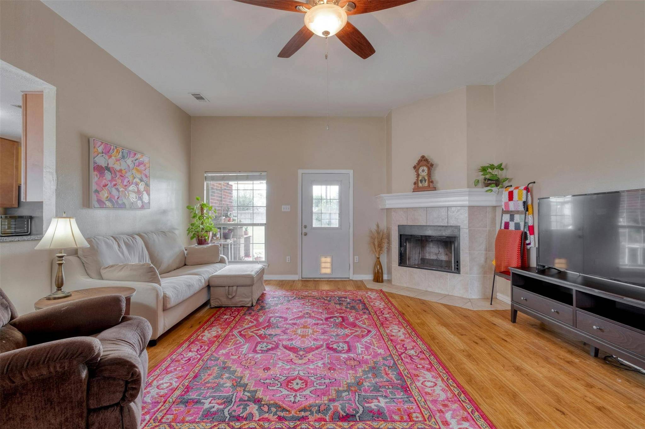 105 North Ave, Lexington, TX 78947