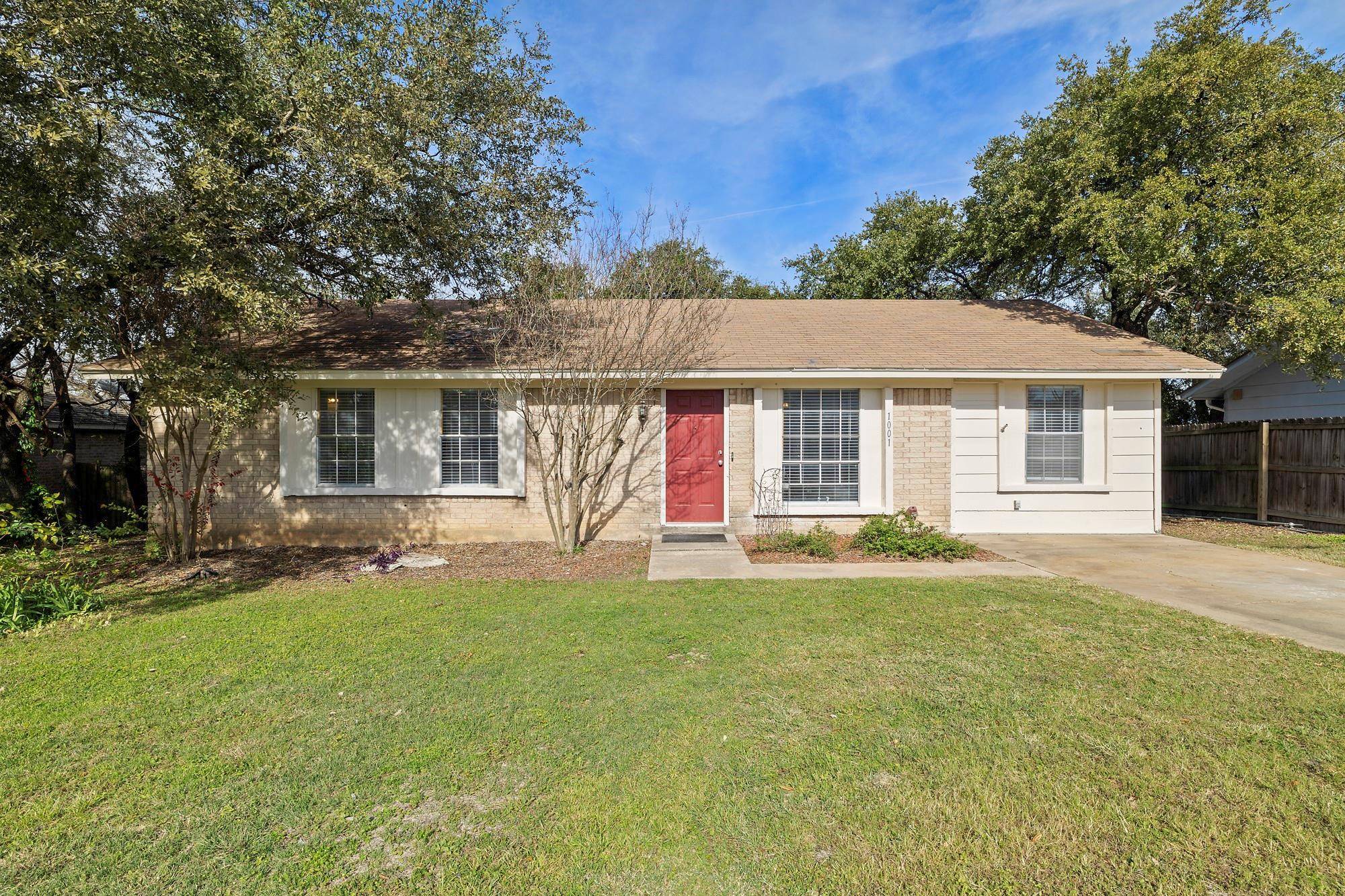 1001 N Riviera CIR, Cedar Park, TX 78613