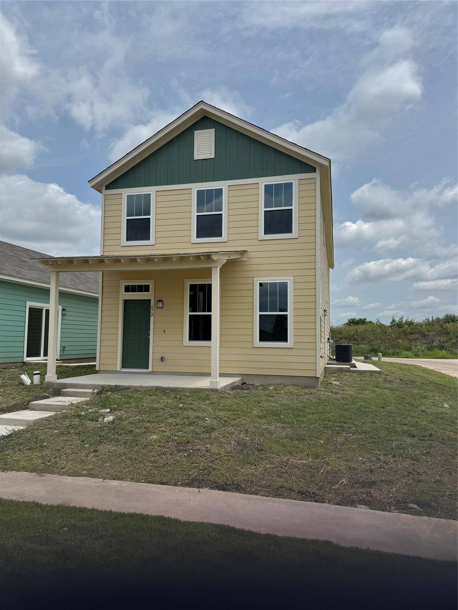 672 Ferrule DR, Kyle, TX 78640