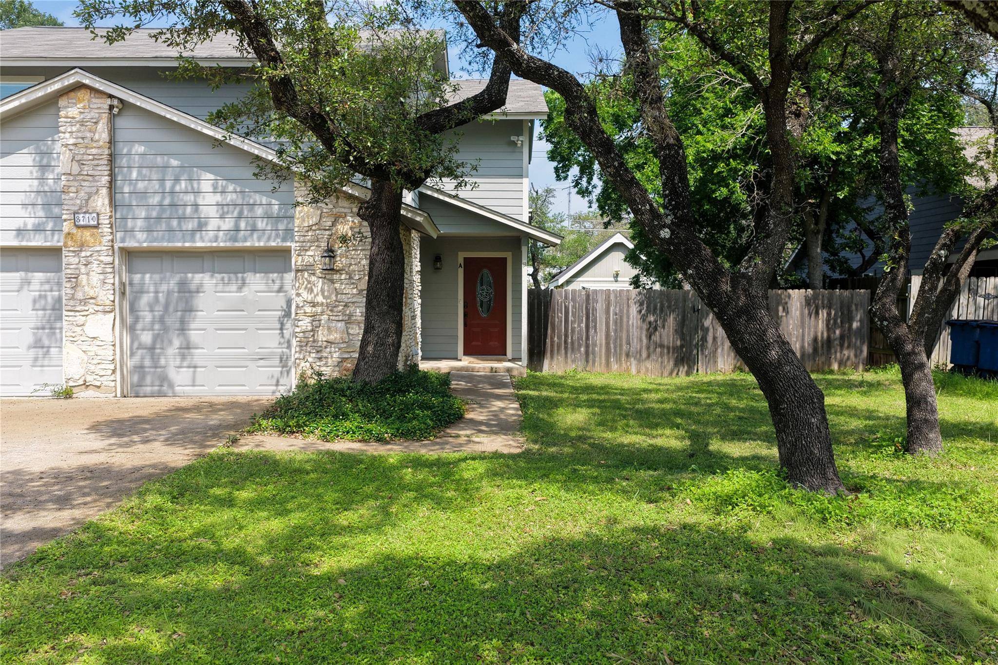 8710 Clearbrook TRL #A and B, Austin, TX 78729