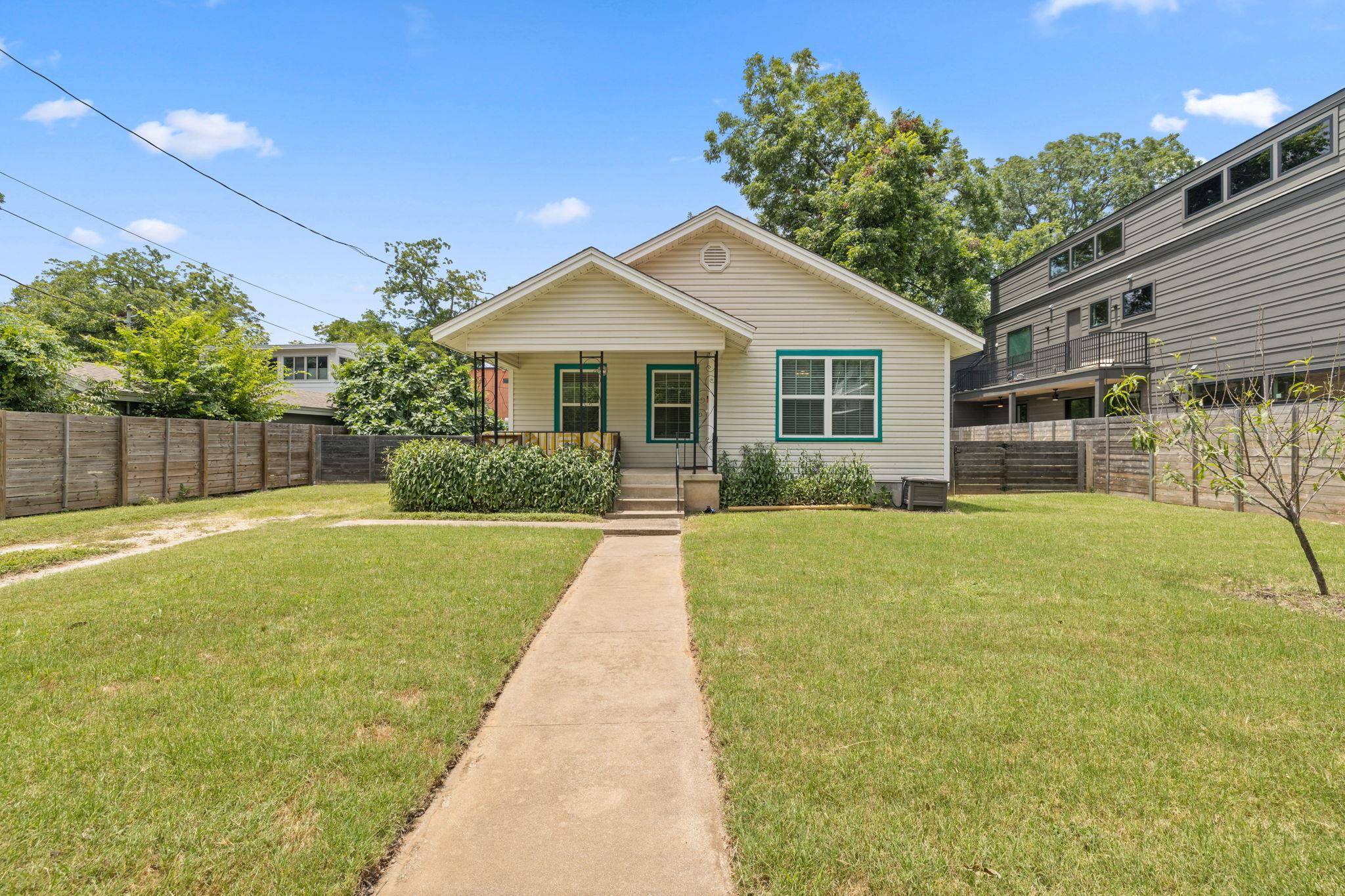 902 Mansell Ave, Austin, TX 78702