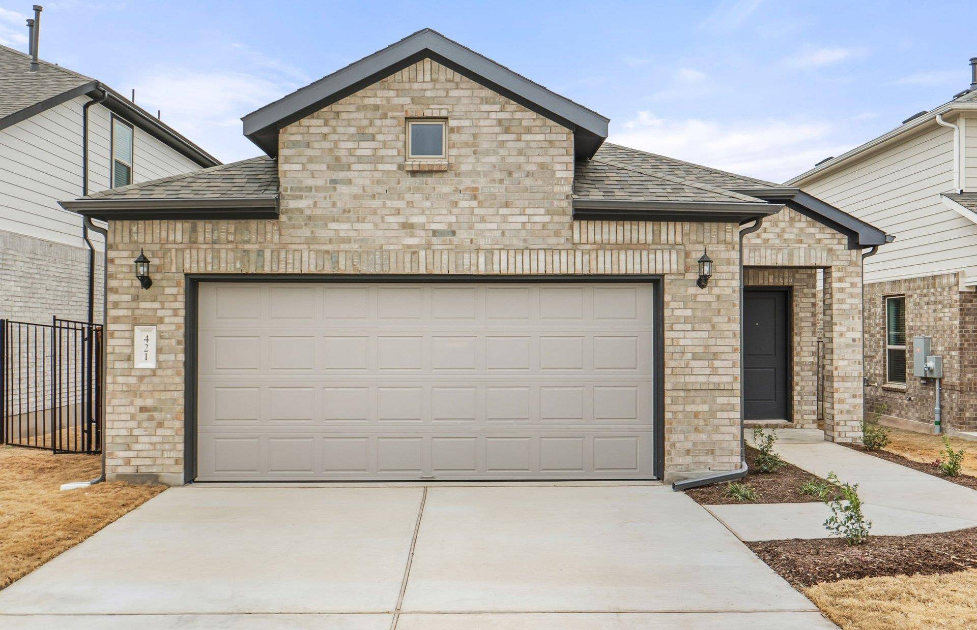 421 Bristlecone BND, Liberty Hill, TX 78642