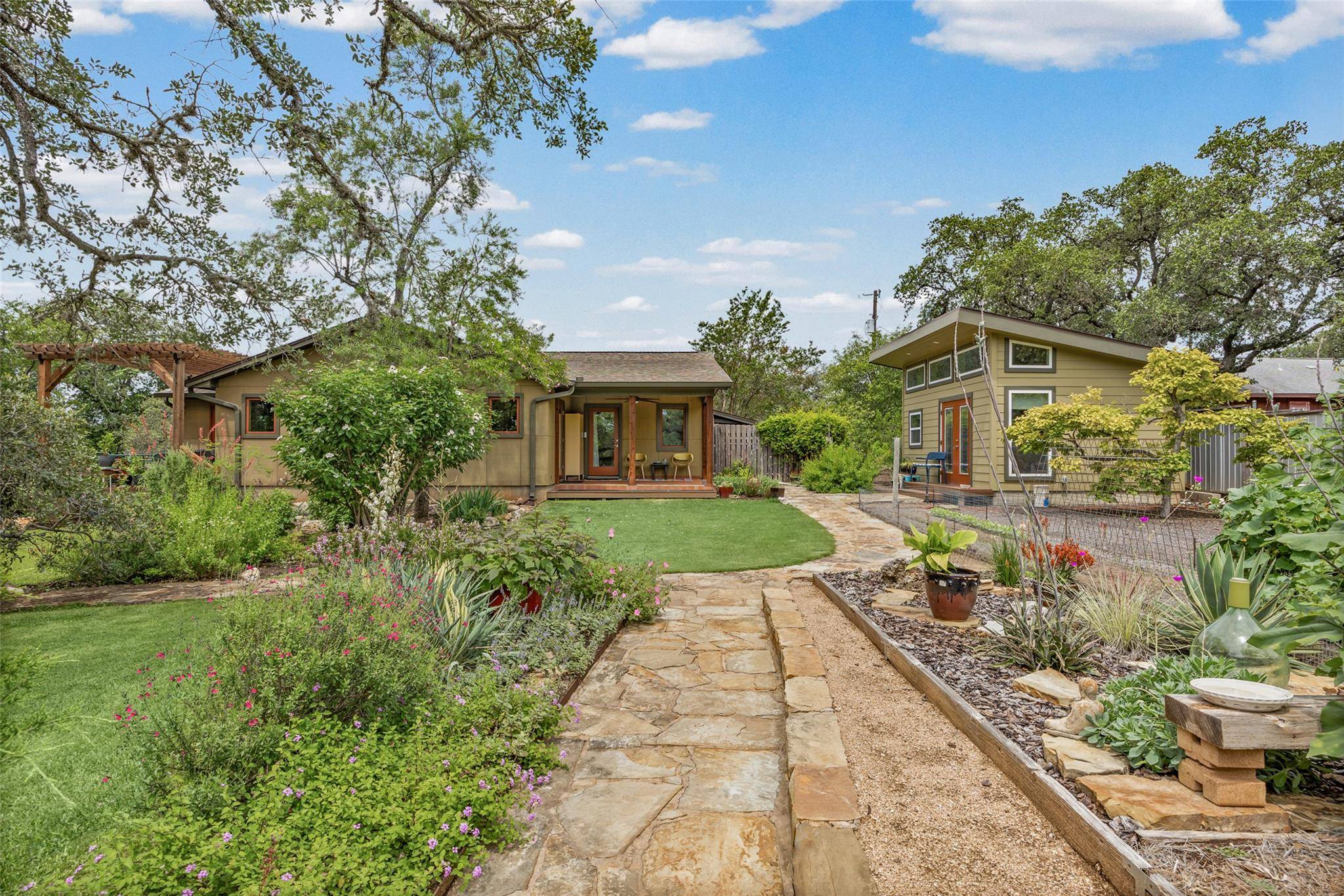 13301 Ramrod DR, Manchaca, TX 78652