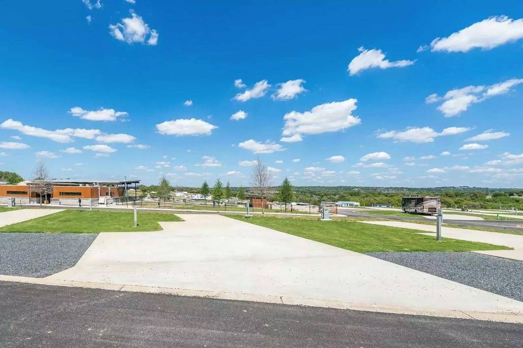 5386 Ranch Road 1376 #121, Fredericksburg, TX 78624