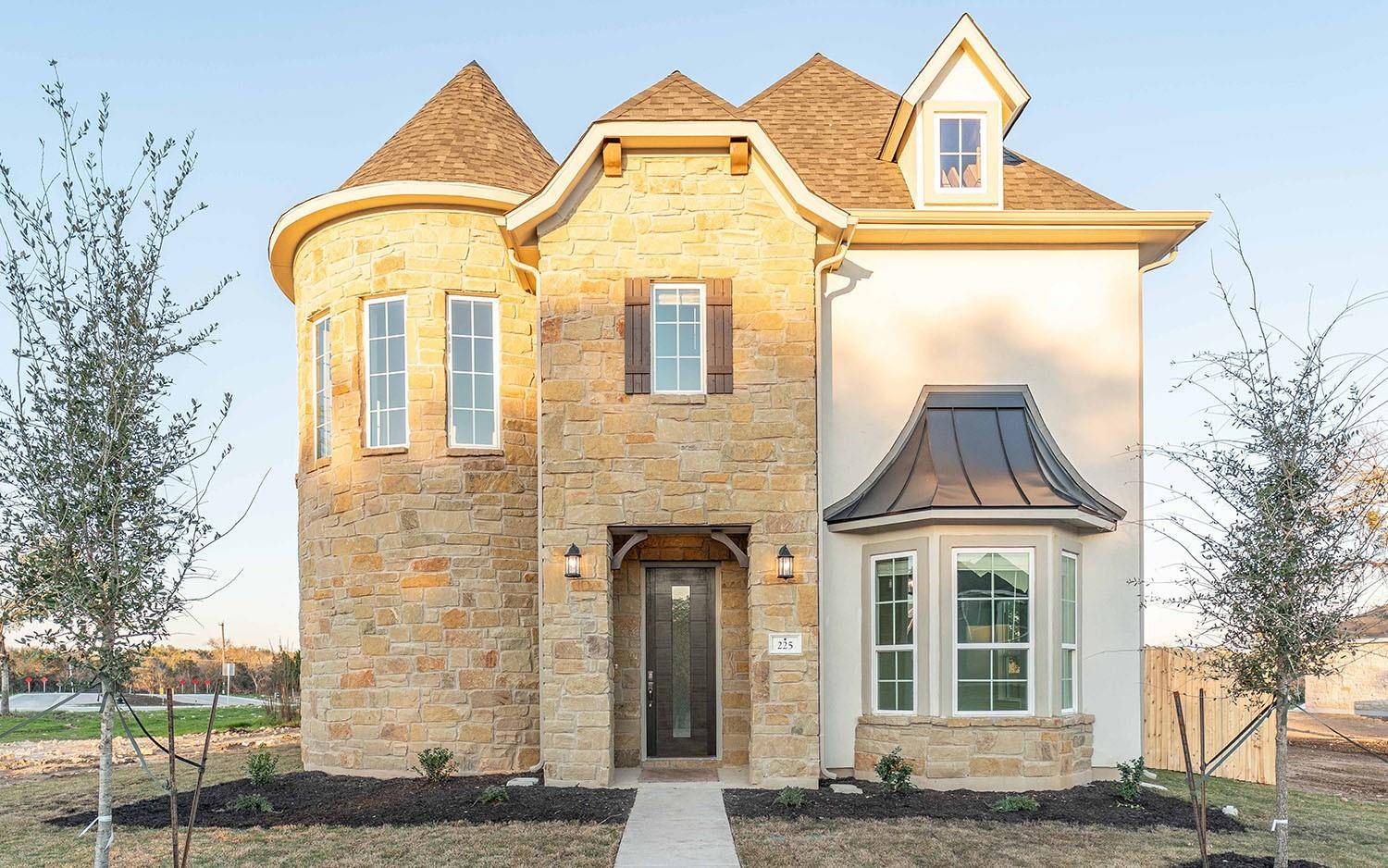 225 Cabiness DR, Salado, TX 76571