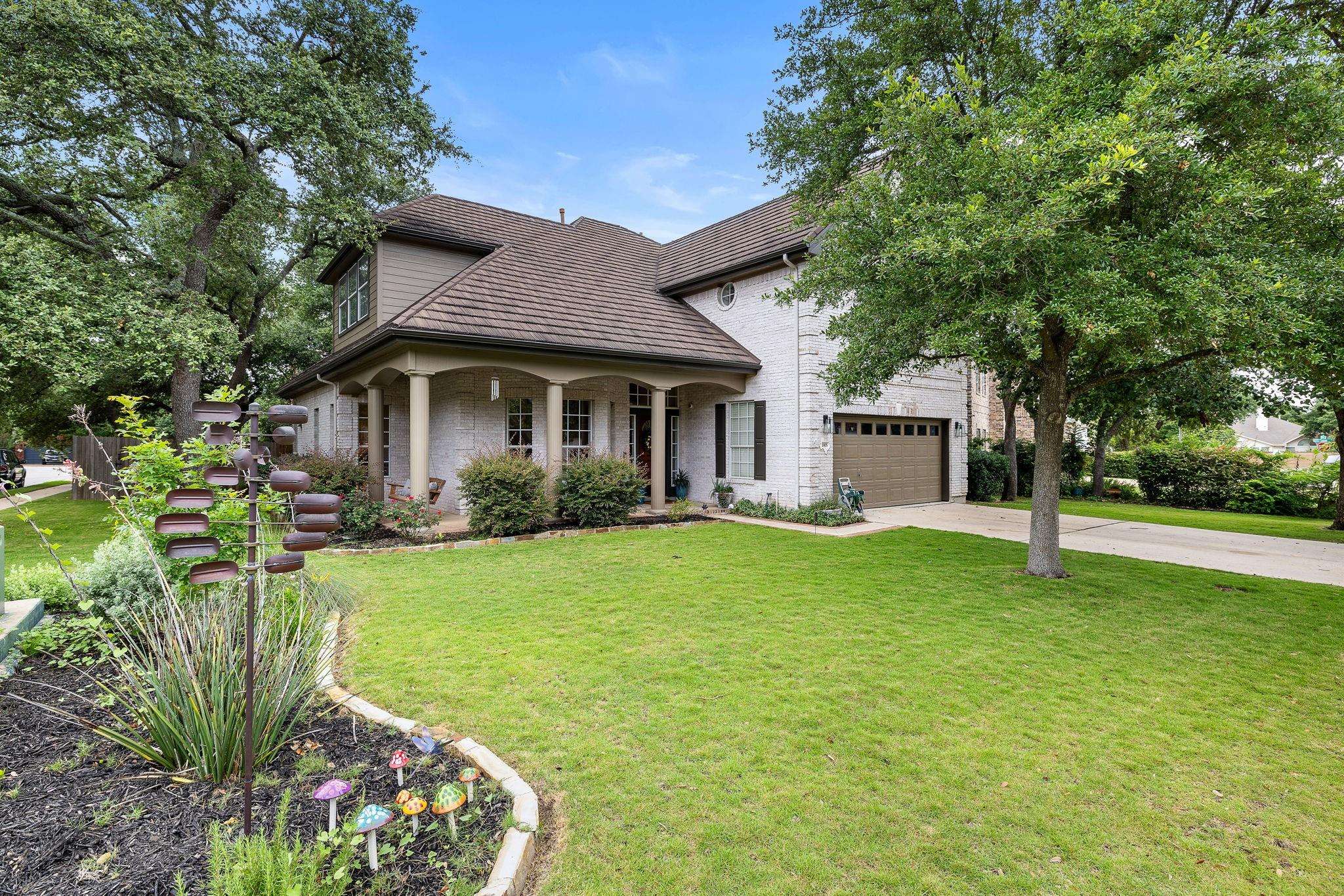 1905 Jerry LN, Cedar Park, TX 78613