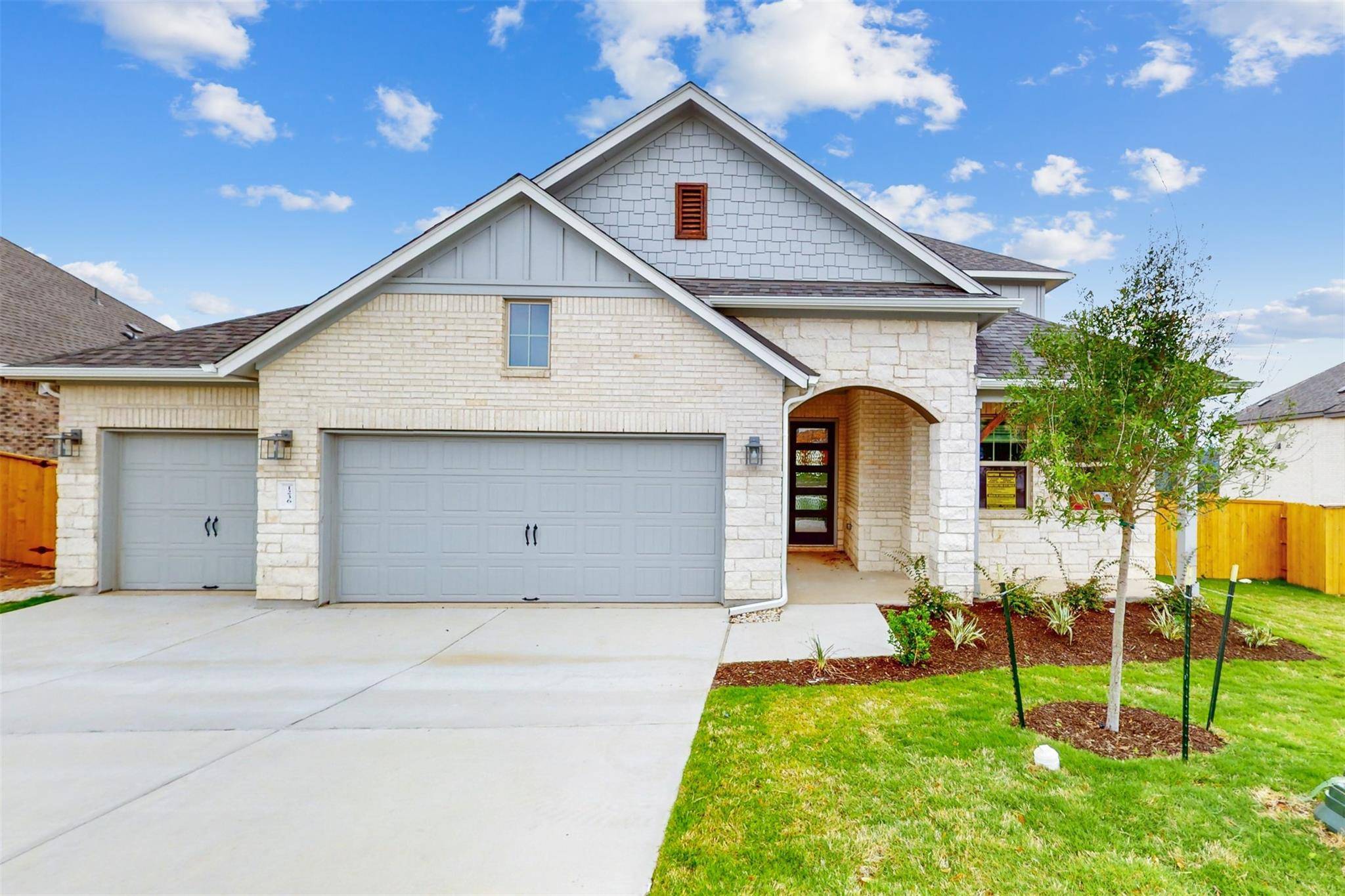 1236 Calendula TRL, Georgetown, TX 78628