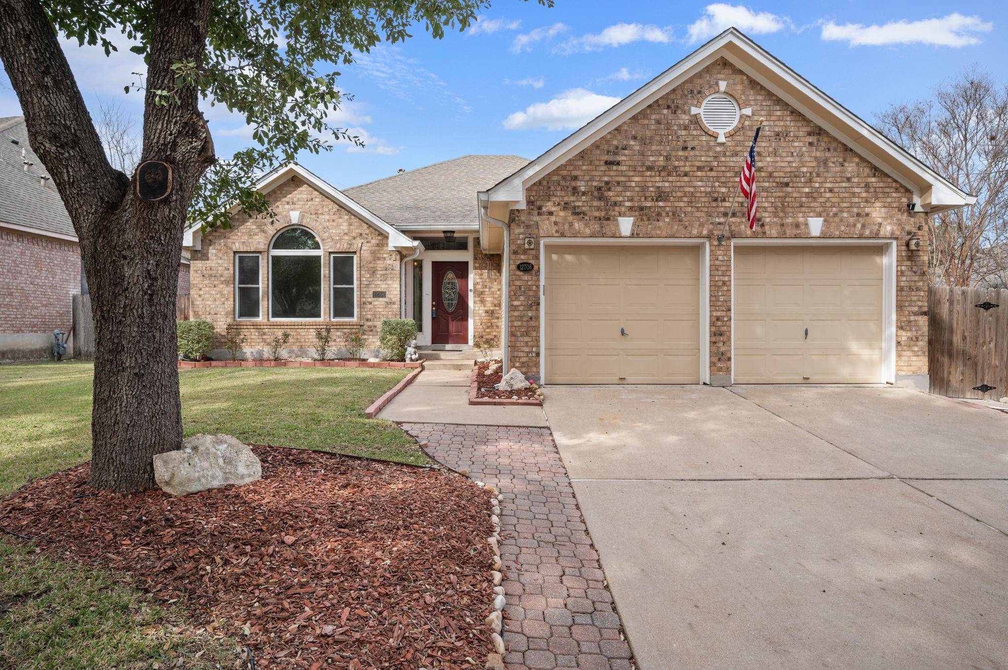 12706 Cinchring LN, Austin, TX 78727
