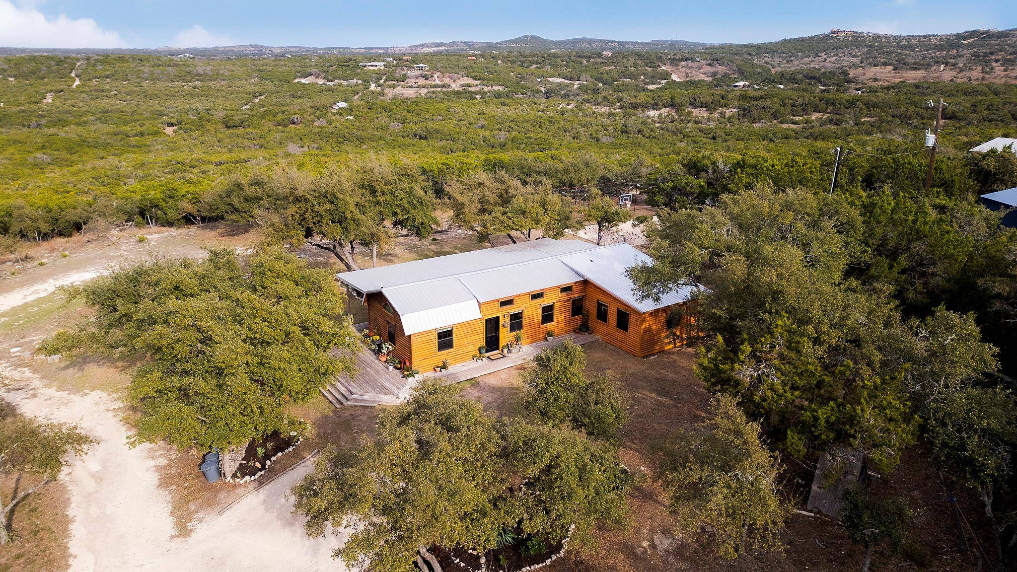 2415 Overland Stage RD, Dripping Springs, TX 78620